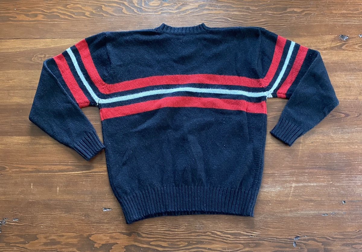 Mickey Mouse Vintage 90’s Mickey Mouse Embroidered Knit Sweater Size US M / EU 48-50 / 2 - 12 Thumbnail