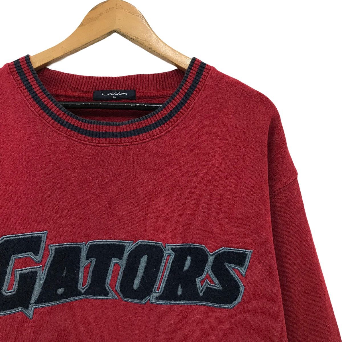 NCAA Vintage Florida Gators Sweatshirt EmbroiderySpellout Gators Size US L / EU 52-54 / 3 - 3 Thumbnail