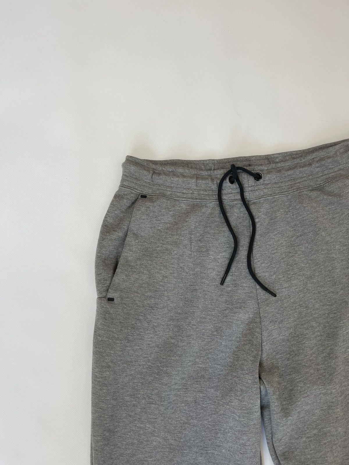 Nike Nike Tech Fleece grey jogger sweatpants Size 28" / US 6 / IT 42 - 5 Thumbnail