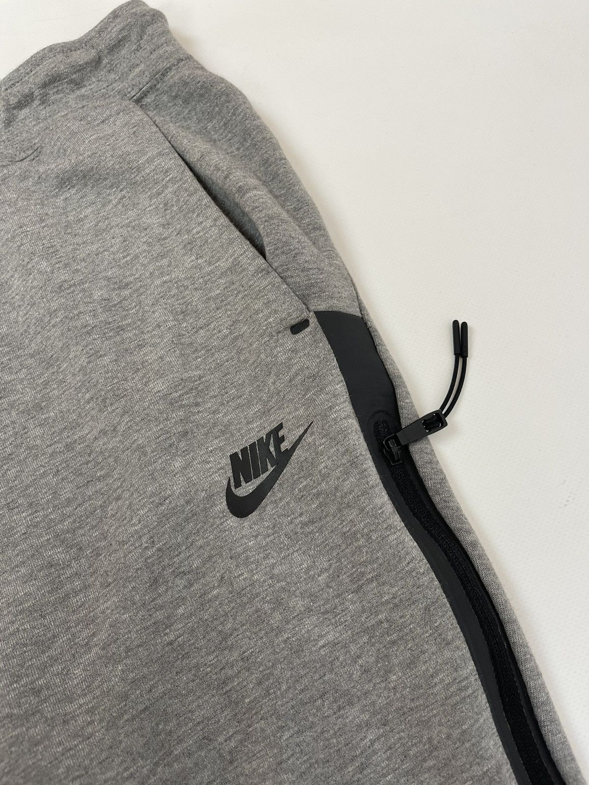 Nike Nike Tech Fleece grey jogger sweatpants Size 28" / US 6 / IT 42 - 9 Thumbnail