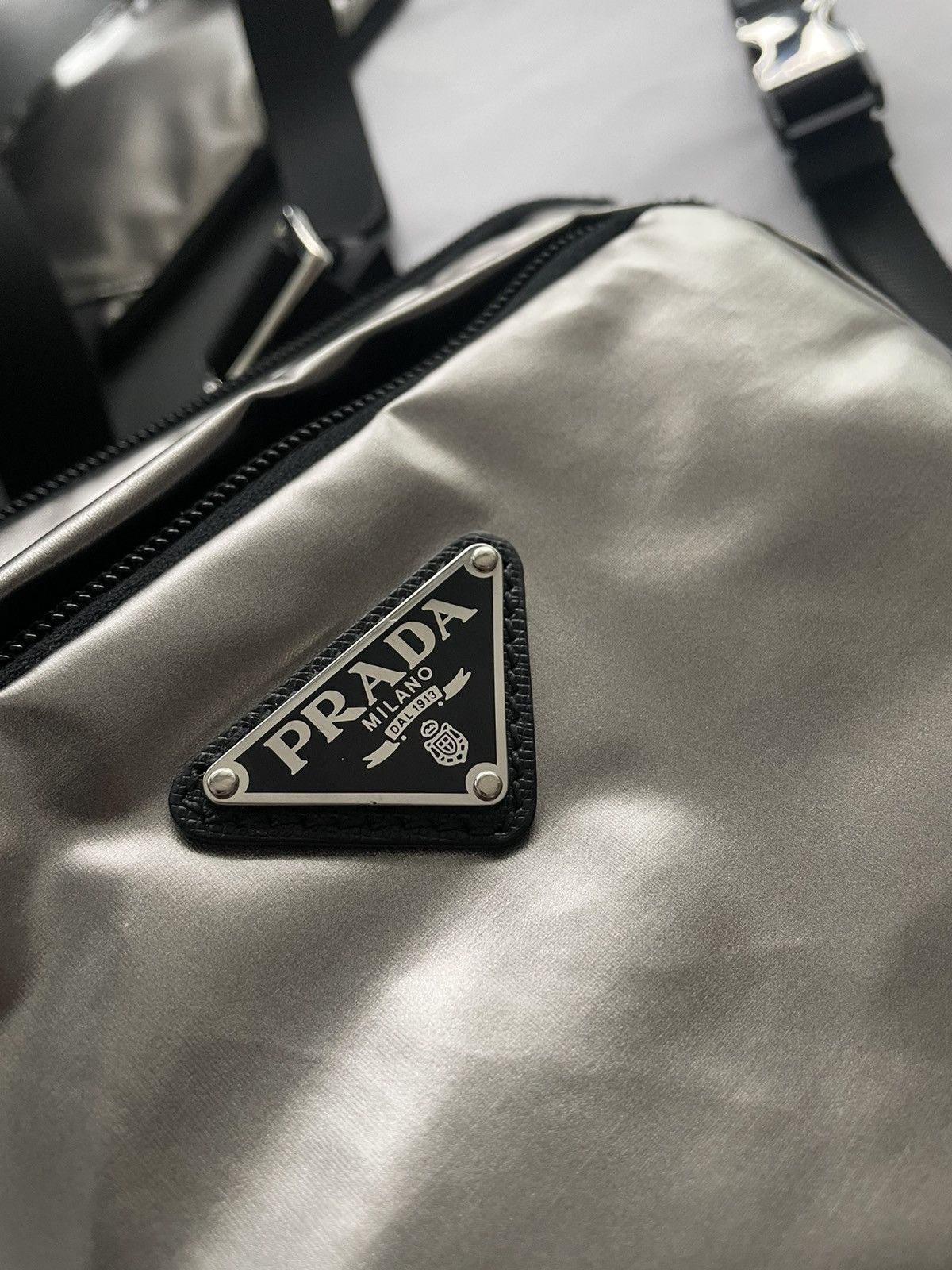 Prada Super Rare Brand NEW Prada Logo Silver Battle Bag Size ONE SIZE - 3 Thumbnail