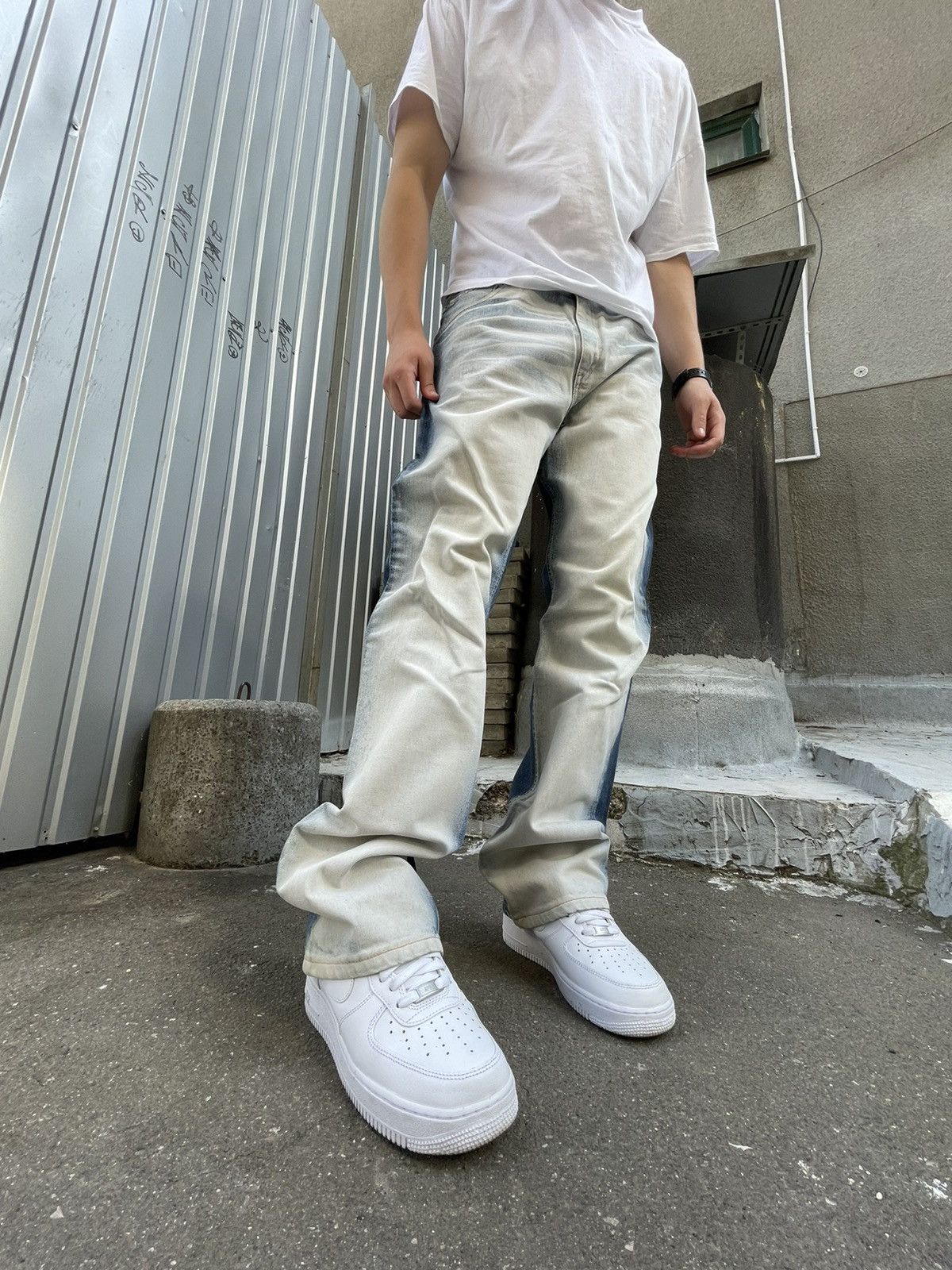 Le Grande Bleu (L.G.B.) Maison Margiela Style Levis Jeans Size US 34 / EU 50 - 1 Thumbnail