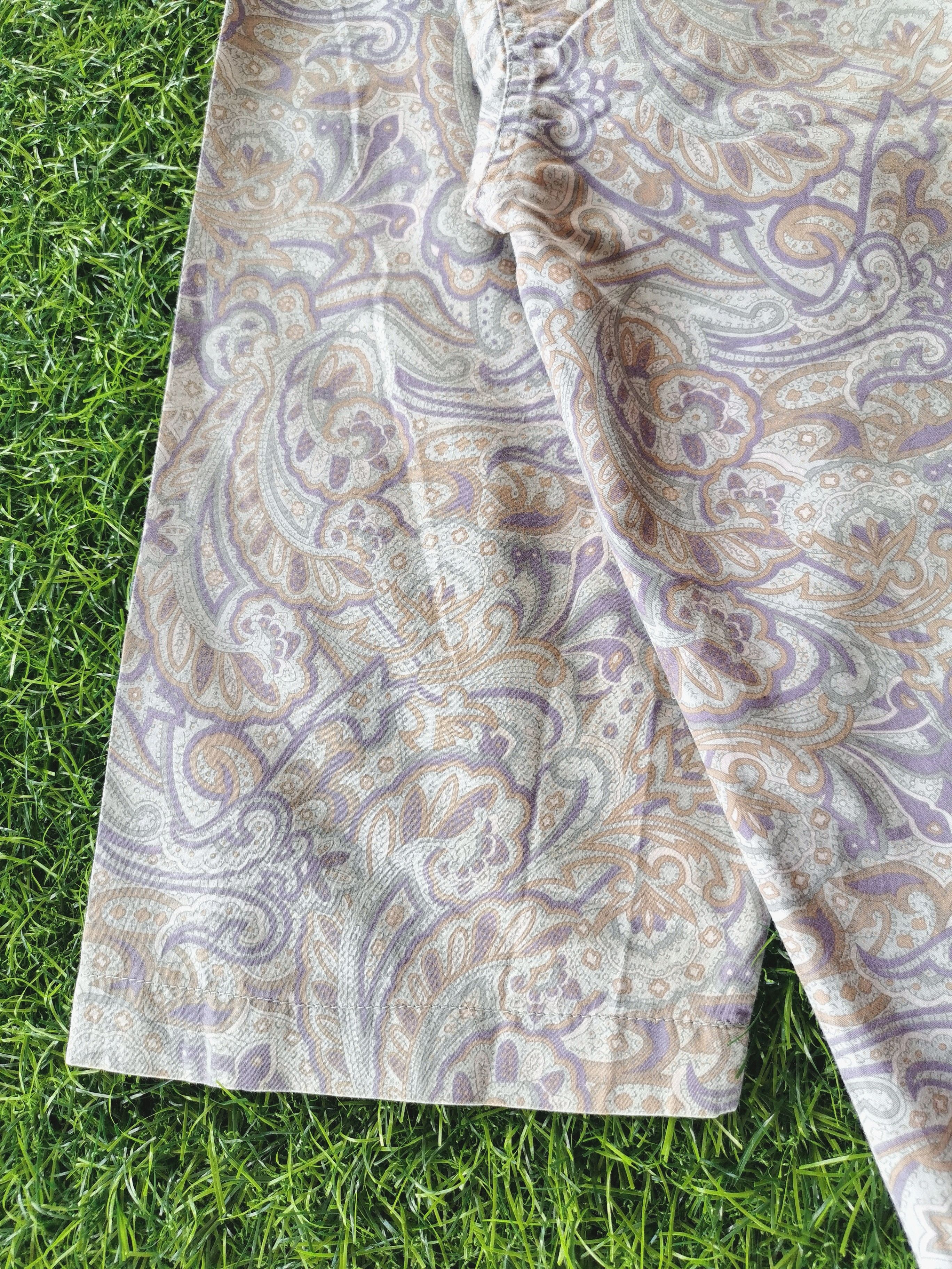 Burberry Vintage Burberrys Paisley Button Shirts Burberry Size US L / EU 52-54 / 3 - 10 Thumbnail