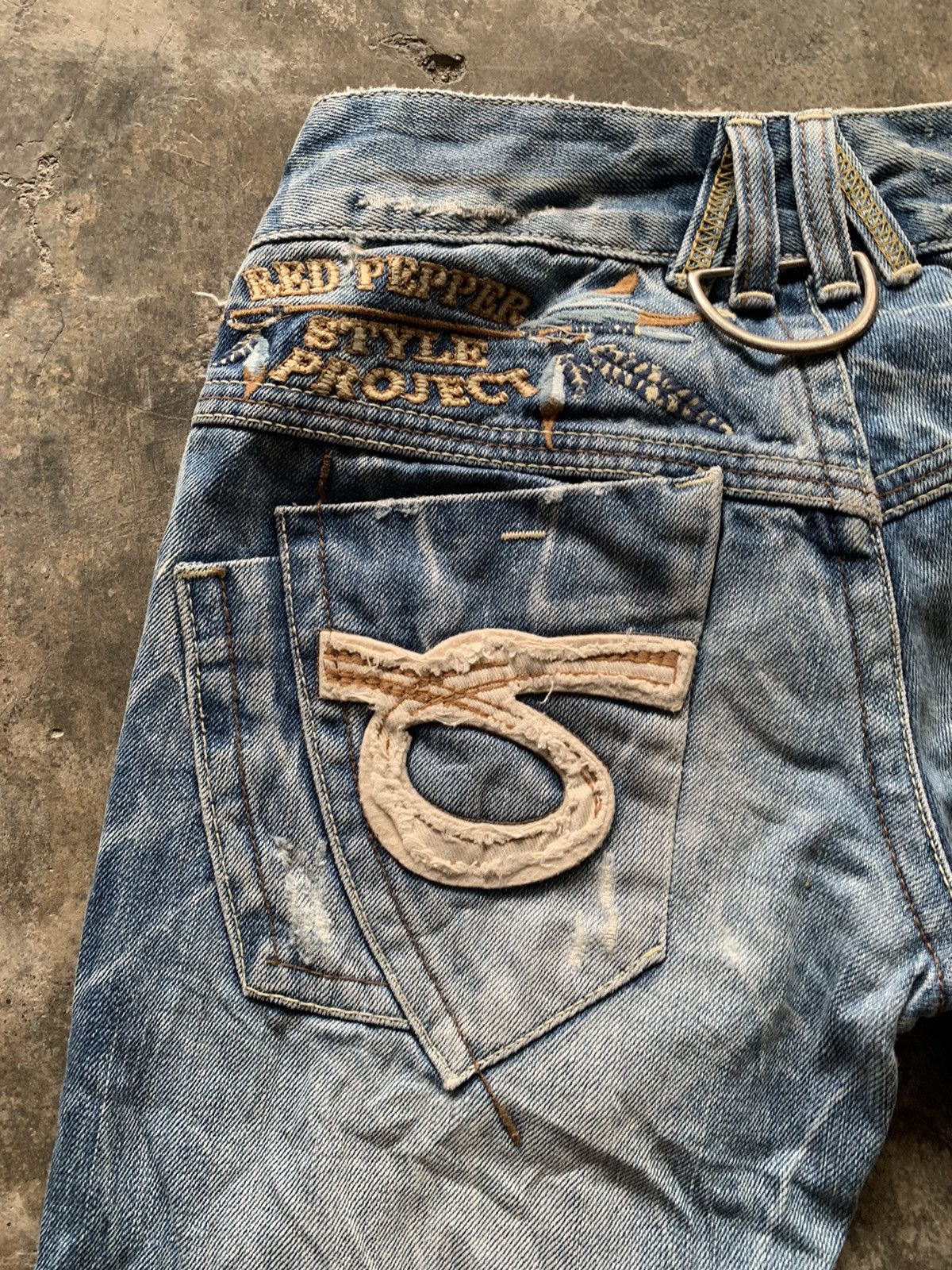 Japanese Brand Red Pepper Distressed Denim Size US 26 / EU 42 - 5 Thumbnail