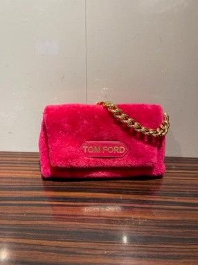 o1w1db10723 Shoulder Bag in Red