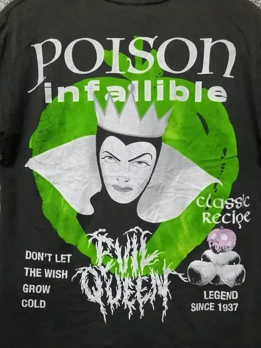 Cartoon Network × Vintage EVIL QUEEN FADED VERY RARE Size US M / EU 48-50 / 2 - 1 Thumbnail