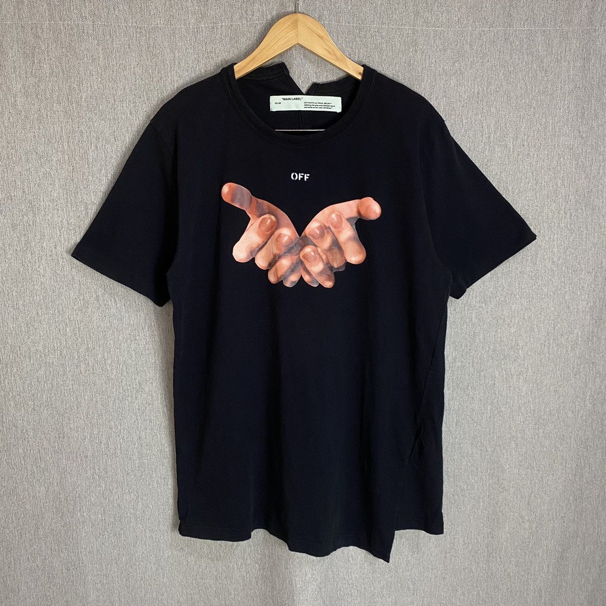 Off-White Off White - Square Hands Asymmetric T-Shirt Size US L / EU 52-54 / 3 - 1 Thumbnail