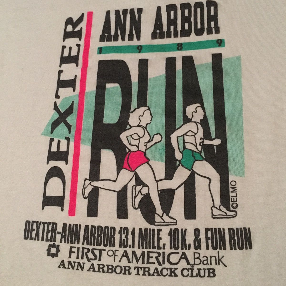 Vintage Vintage 1980s Dexter Ann Arbor Track Club Graphic Logo Tee Size US M / EU 48-50 / 2 - 3 Thumbnail