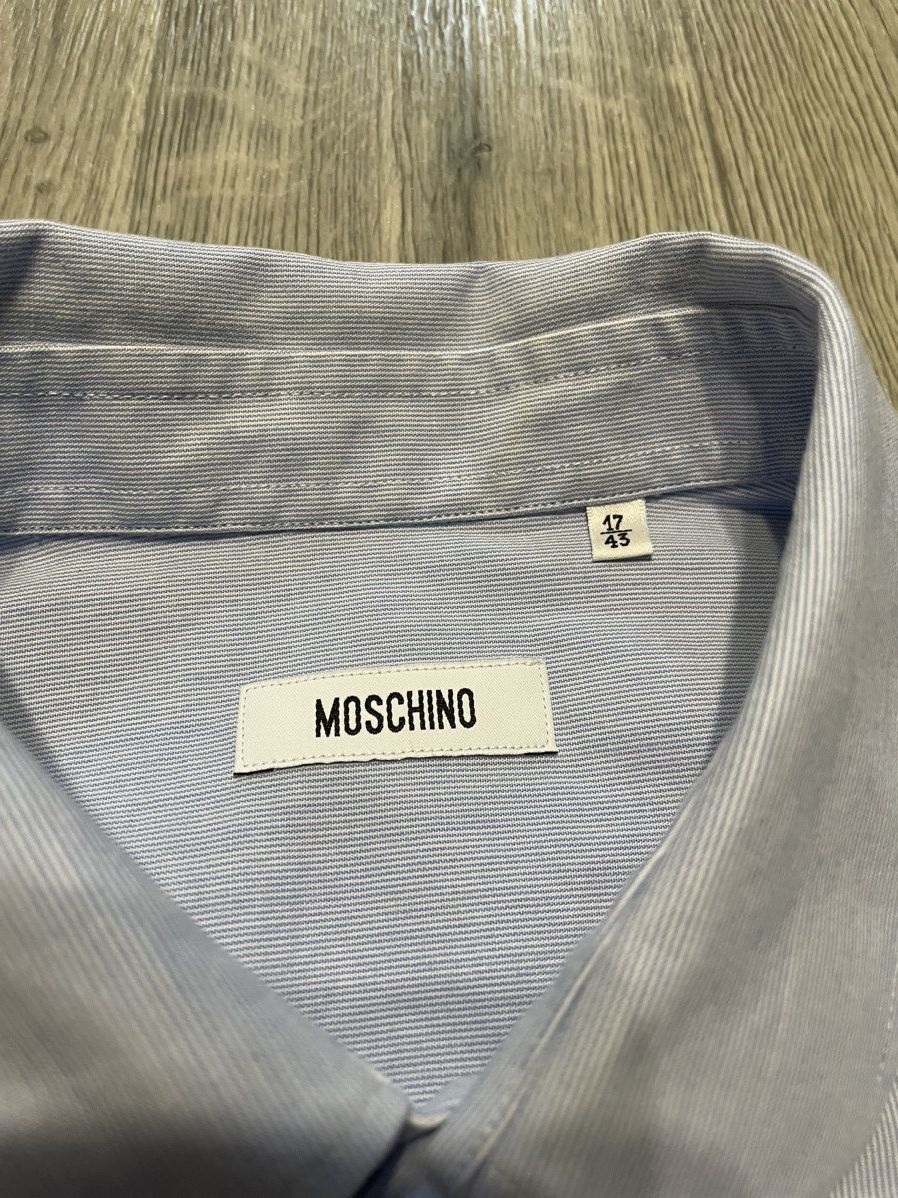 Designer × Moschino × Vintage Moschino Vintage Blue Heart Embroidered Shirt Size US M / EU 48-50 / 2 - 3 Thumbnail