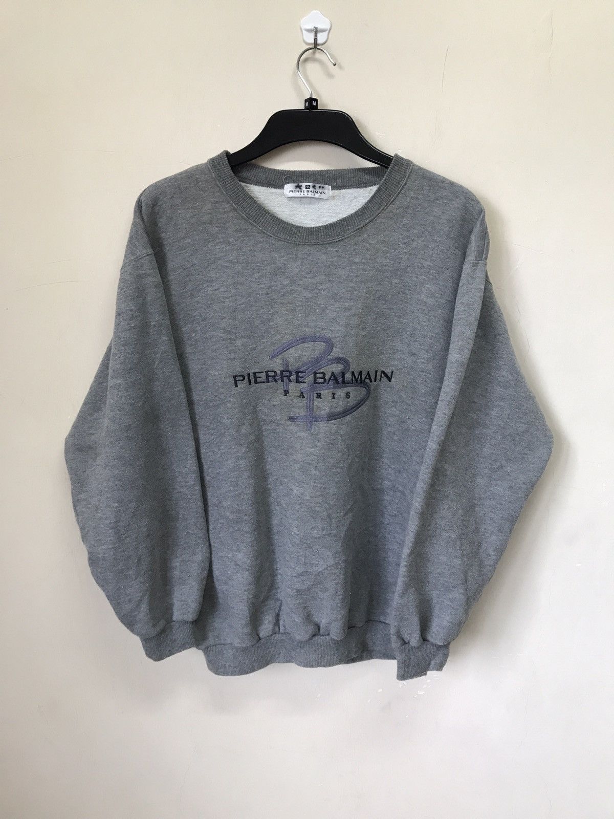 Pierre Balmain VINTAGE PIERRE BALMAIN SWEATSHIRT SPELL OUT Size US M / EU 48-50 / 2 - 1 Thumbnail