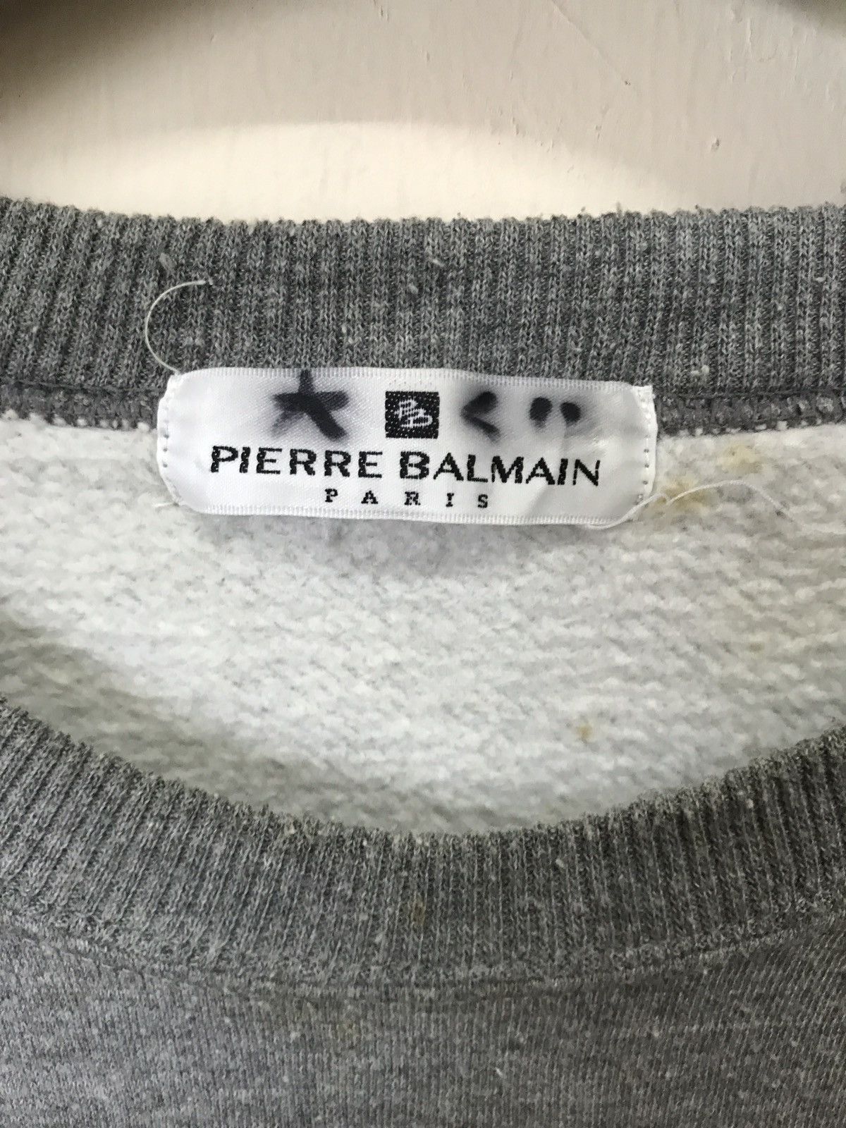 Pierre Balmain VINTAGE PIERRE BALMAIN SWEATSHIRT SPELL OUT Size US M / EU 48-50 / 2 - 4 Thumbnail