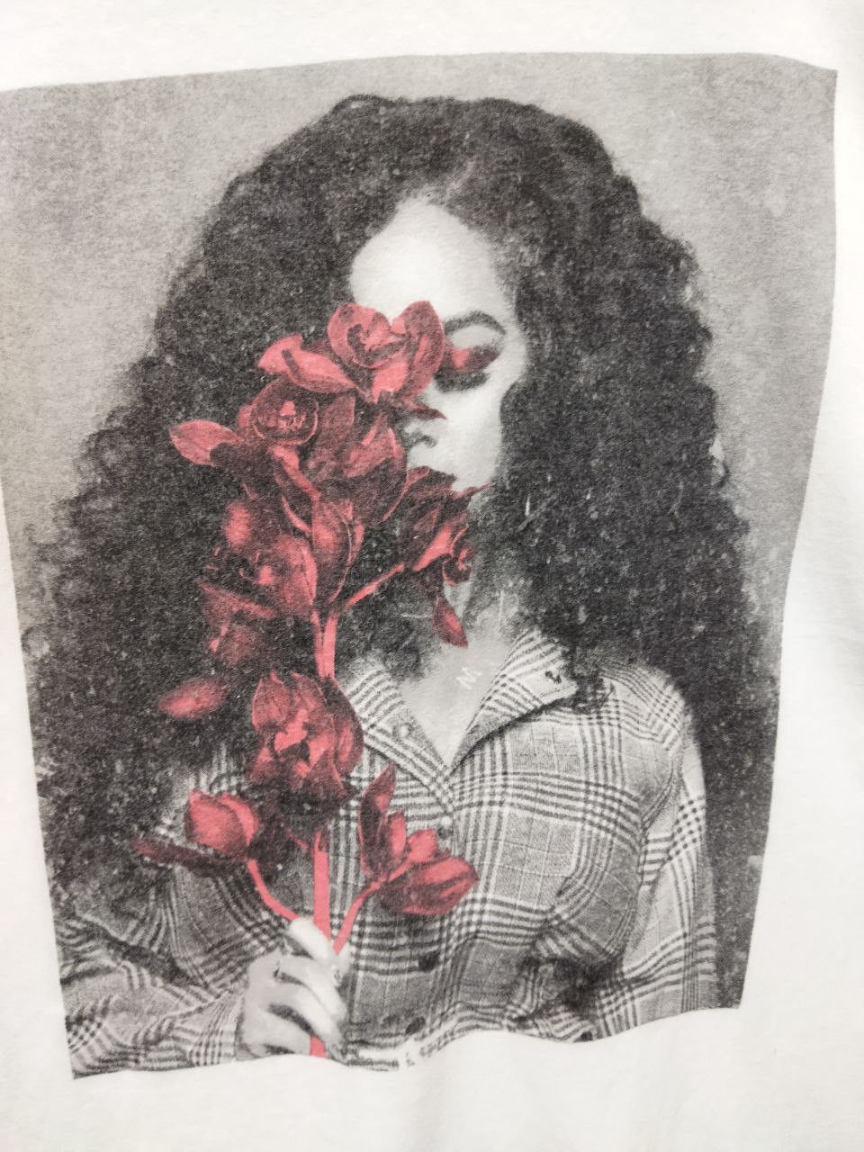 Band Tees H.E.R (Gabriella Sarmiento Wilson) Tshirt Size US M / EU 48-50 / 2 - 3 Thumbnail