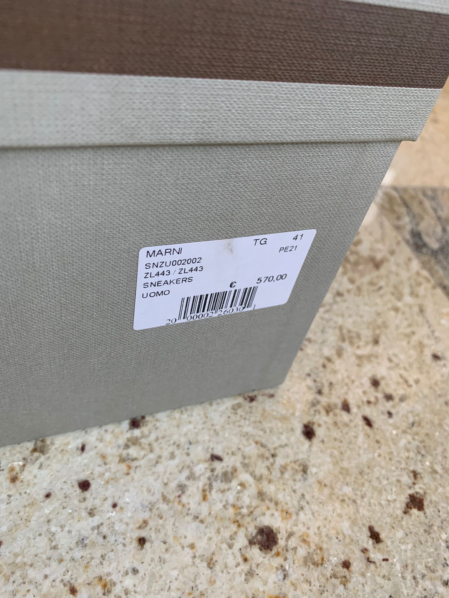 Marni Low Top Sneakers in White / Black Size US 8 / EU 41 - 11 Thumbnail