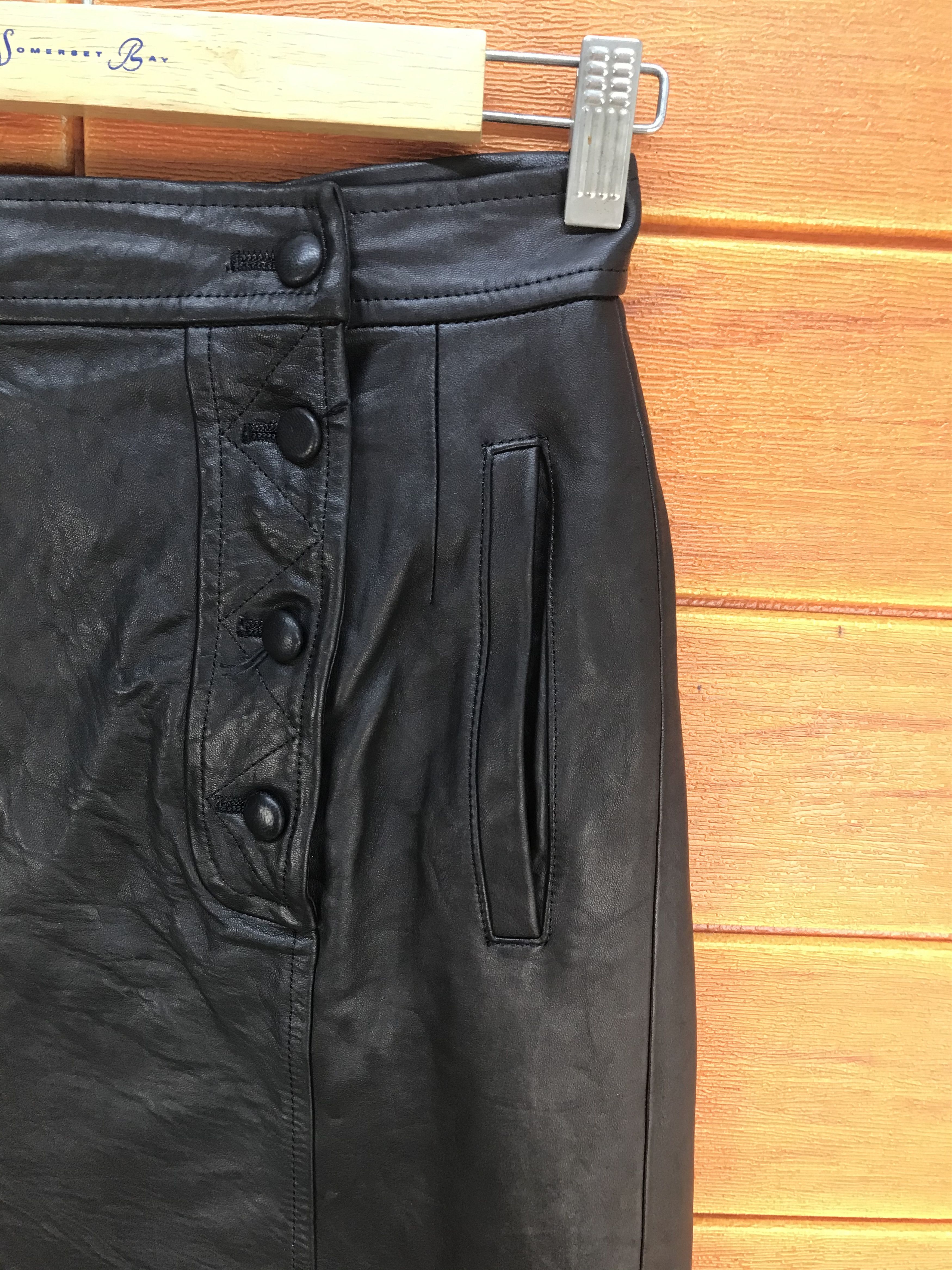 Genuine Leather CHRISTIAN DIOR SPORTS Leather Skirt Size 26" / US 2 / IT 38 - 4 Thumbnail