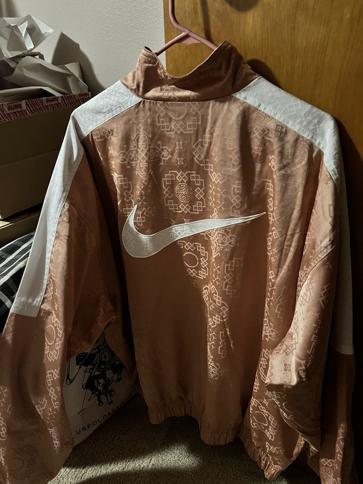 CLOT × Nike Nike x Clot Rose Gold Silk Track Jacket Size US L / EU 52-54 / 3 - 3 Thumbnail