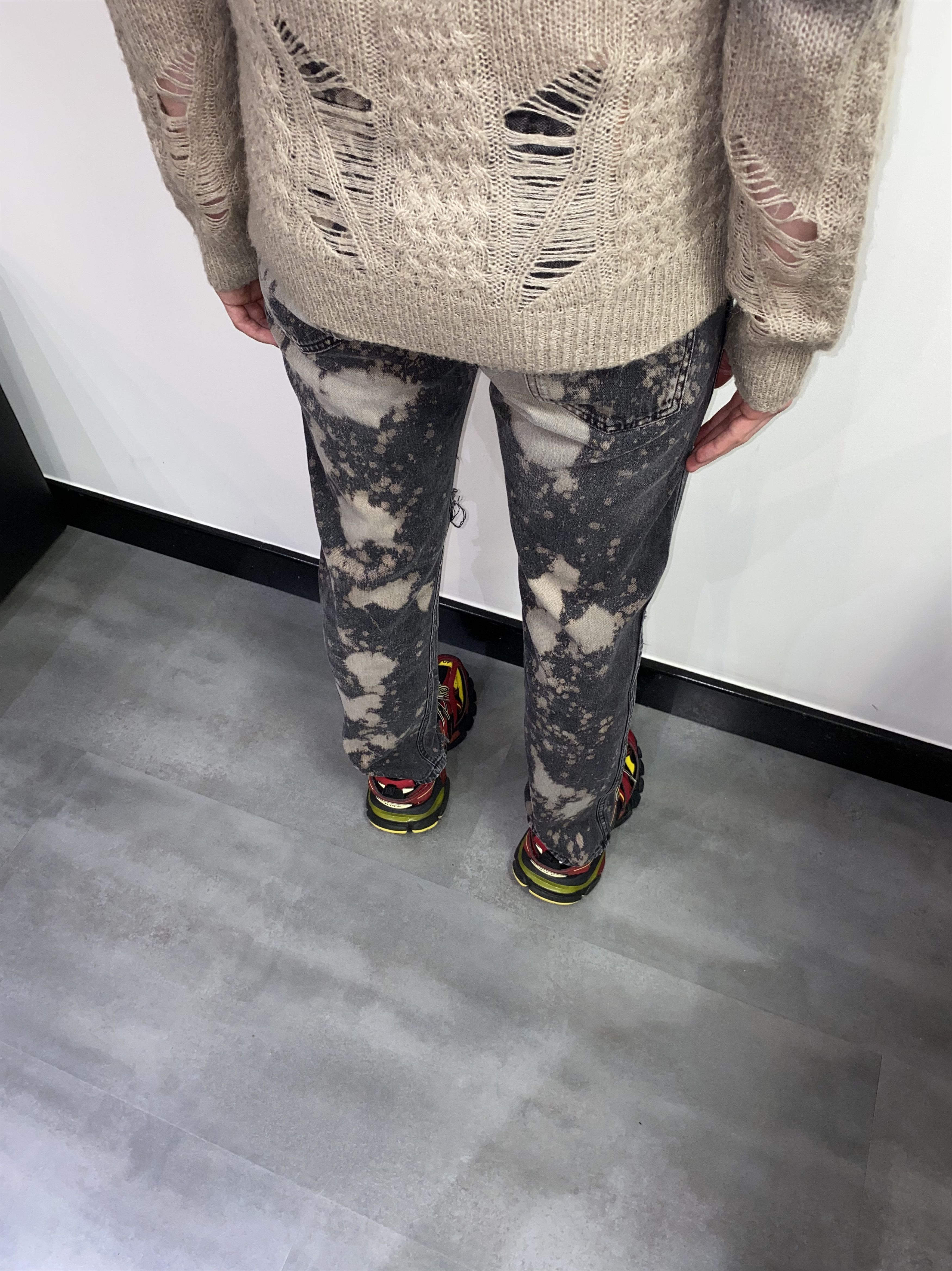 Gucci Rare! Gucci Distressed Acid Bleached Denim Pants Size US 32 / EU 48 - 10 Thumbnail