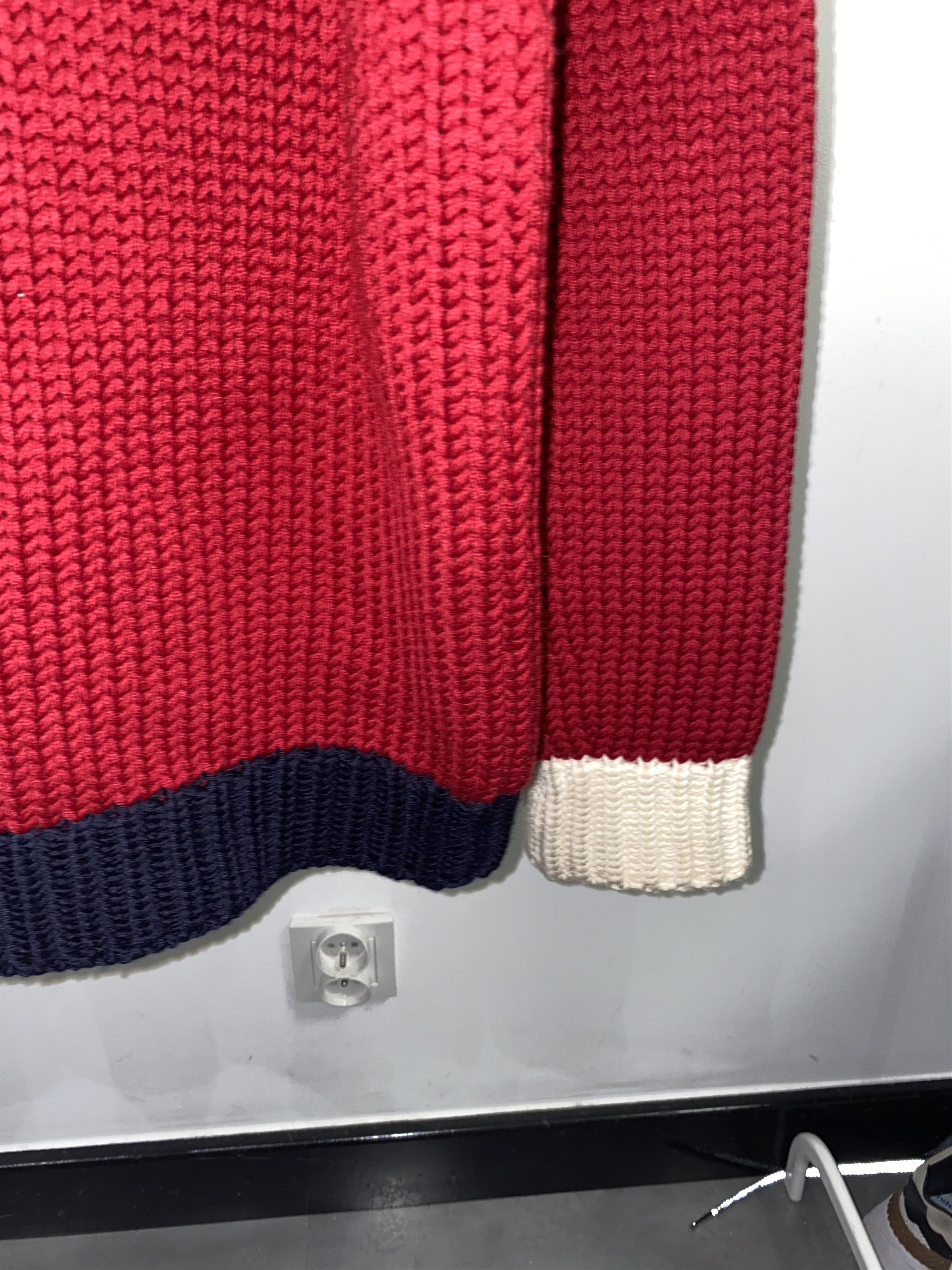 Gucci Tom Ford Era Sequin Collar Logo Gucci Handknit Wool Sweater Size US M / EU 48-50 / 2 - 6 Thumbnail