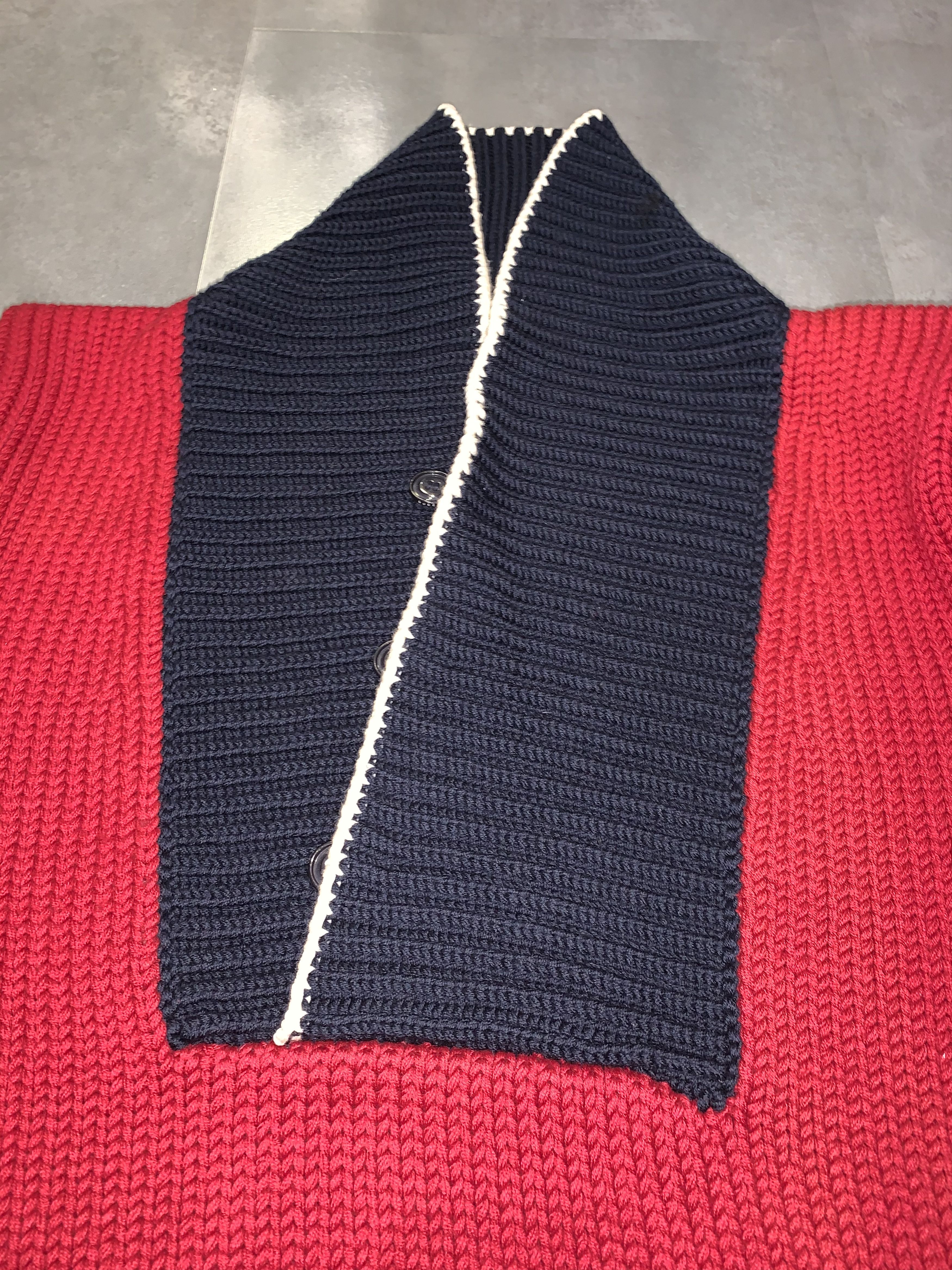 Gucci Tom Ford Era Sequin Collar Logo Gucci Handknit Wool Sweater Size US M / EU 48-50 / 2 - 12 Thumbnail