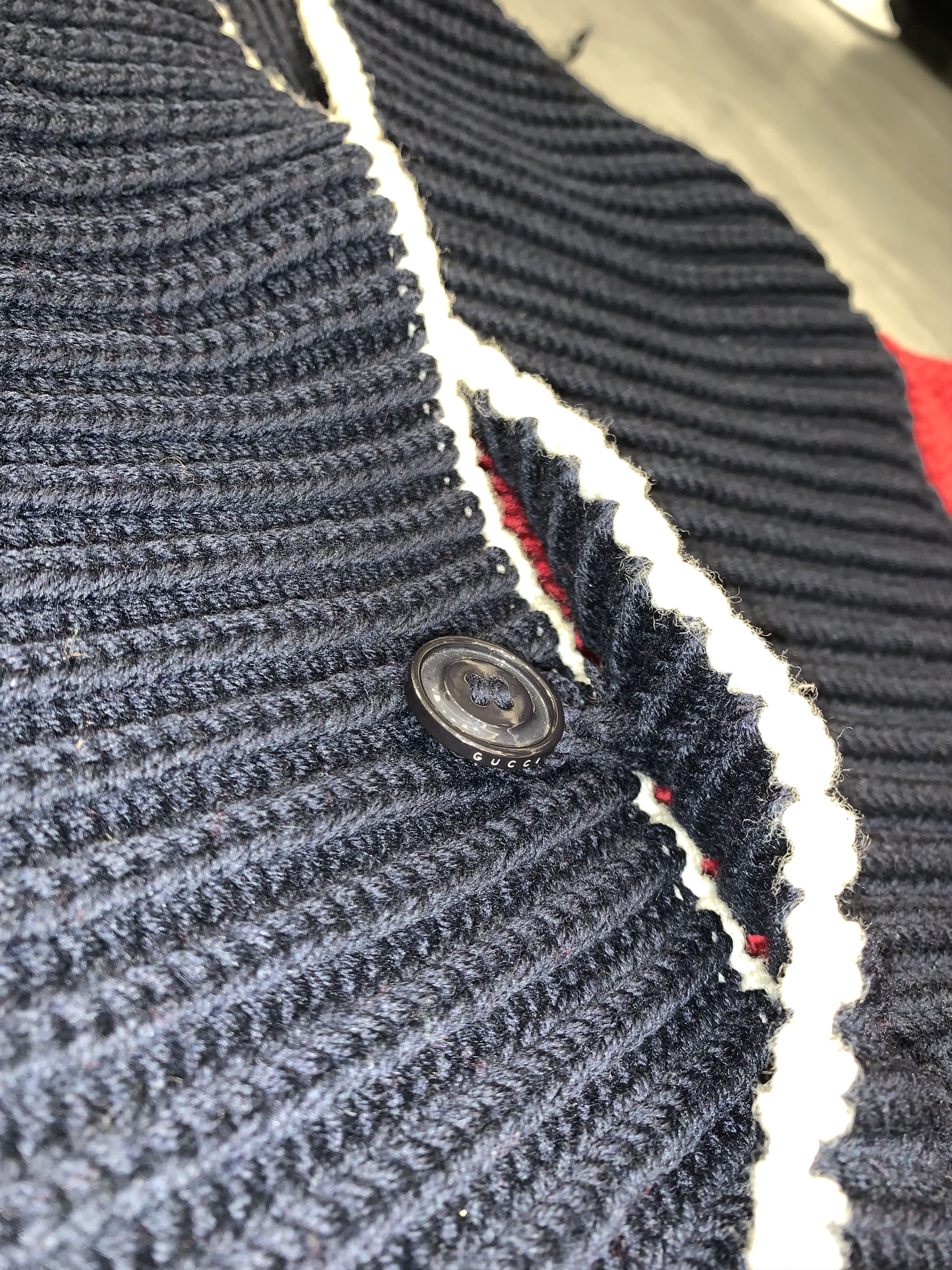 Gucci Tom Ford Era Sequin Collar Logo Gucci Handknit Wool Sweater Size US M / EU 48-50 / 2 - 9 Thumbnail