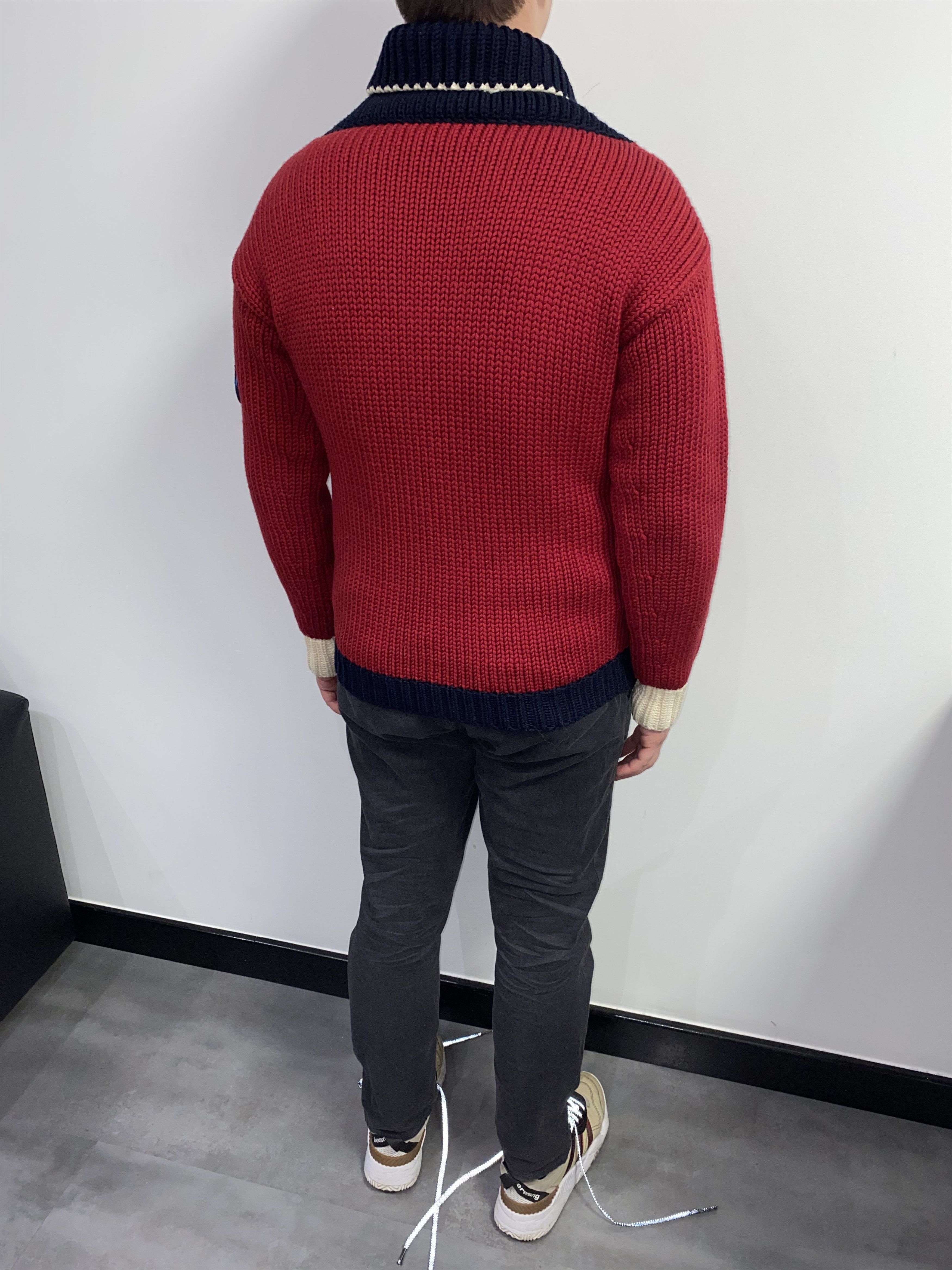 Gucci Tom Ford Era Sequin Collar Logo Gucci Handknit Wool Sweater Size US M / EU 48-50 / 2 - 8 Thumbnail