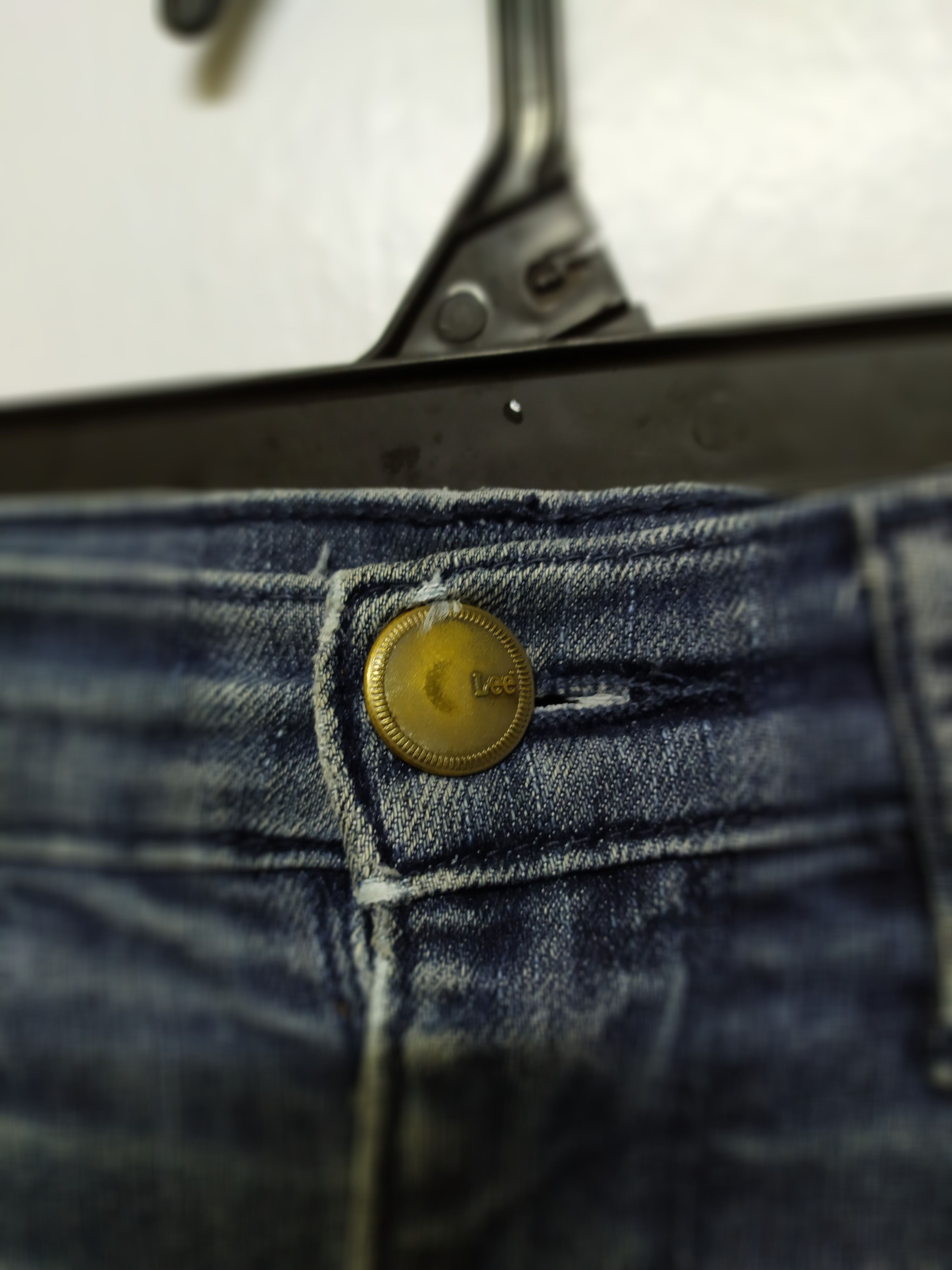 Jean × Lee LEE DISTRESSED DENIM JEAN PANTS Size US 30 / EU 46 - 7 Thumbnail