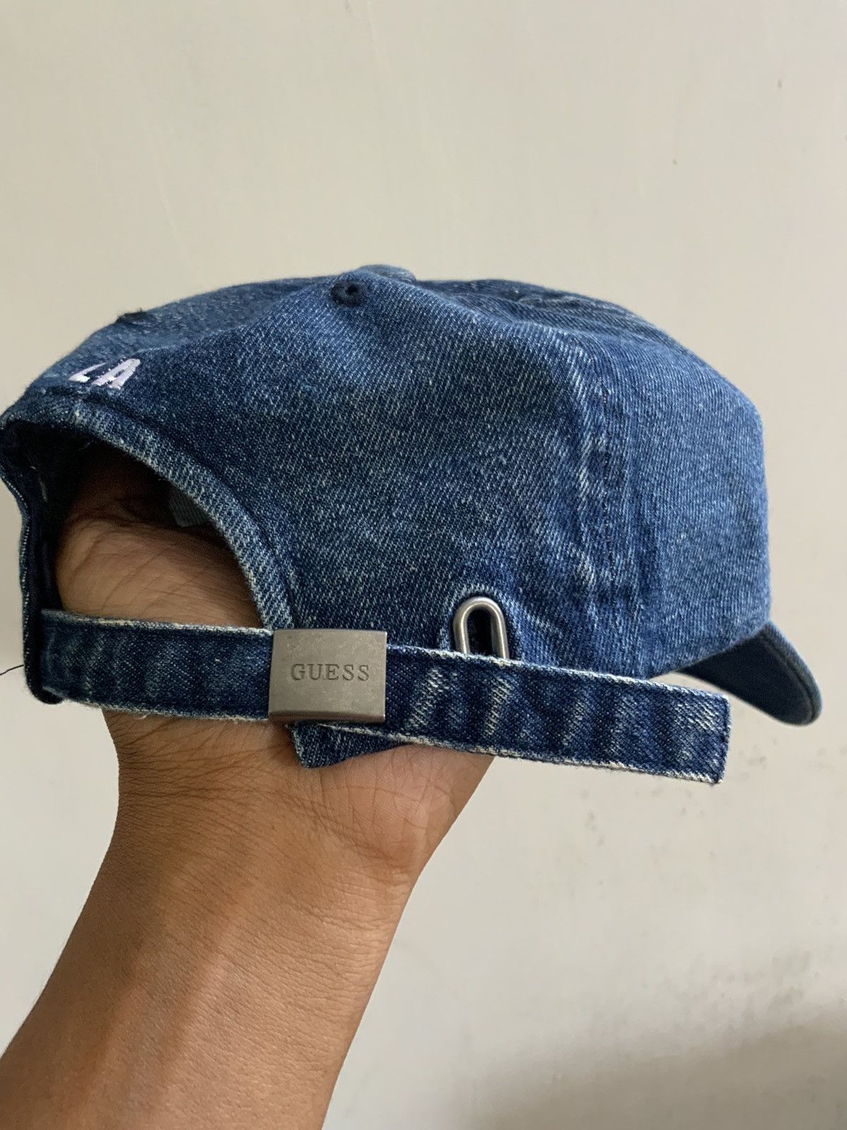Guess Guess Light Wash Fade Denim Hat Cap Size ONE SIZE - 14 Thumbnail
