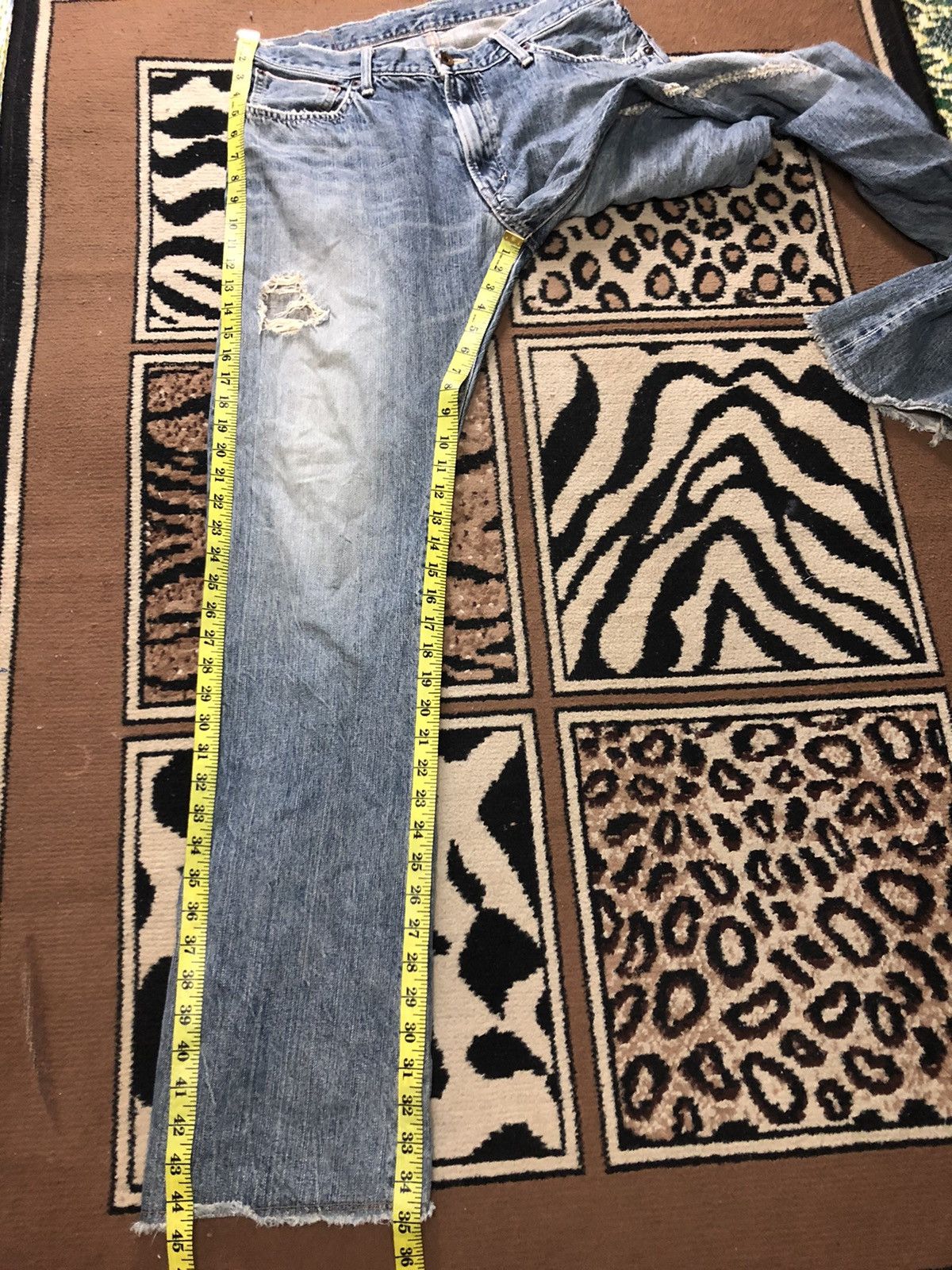 Edwin × Vintage VINTAGE SELVEDGE EDWIN BLUE WASH DISTRESSED DENIM Size US 33 - 16 Thumbnail