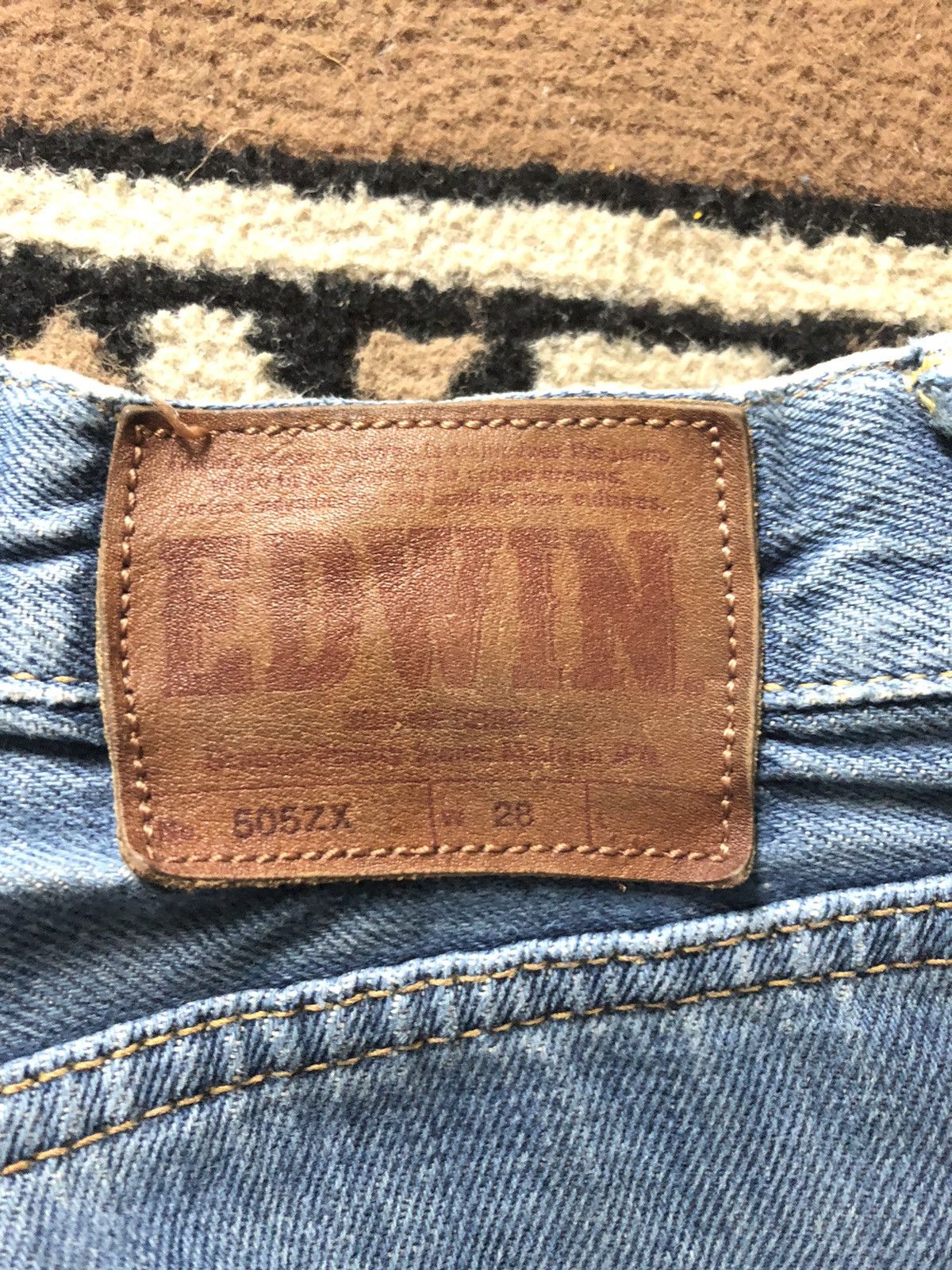 Edwin × Salvage × Vintage VINTAGE SELVEDGE EDWIN 505zx BLUE WASH DISTRESSED DENIM Size US 28 / EU 44 - 11 Thumbnail