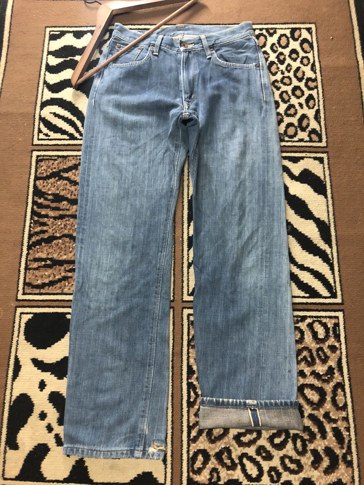 VINTAGE SELVEDGE EDWIN 505zx BLUE WASH DISTRESSED DENIM