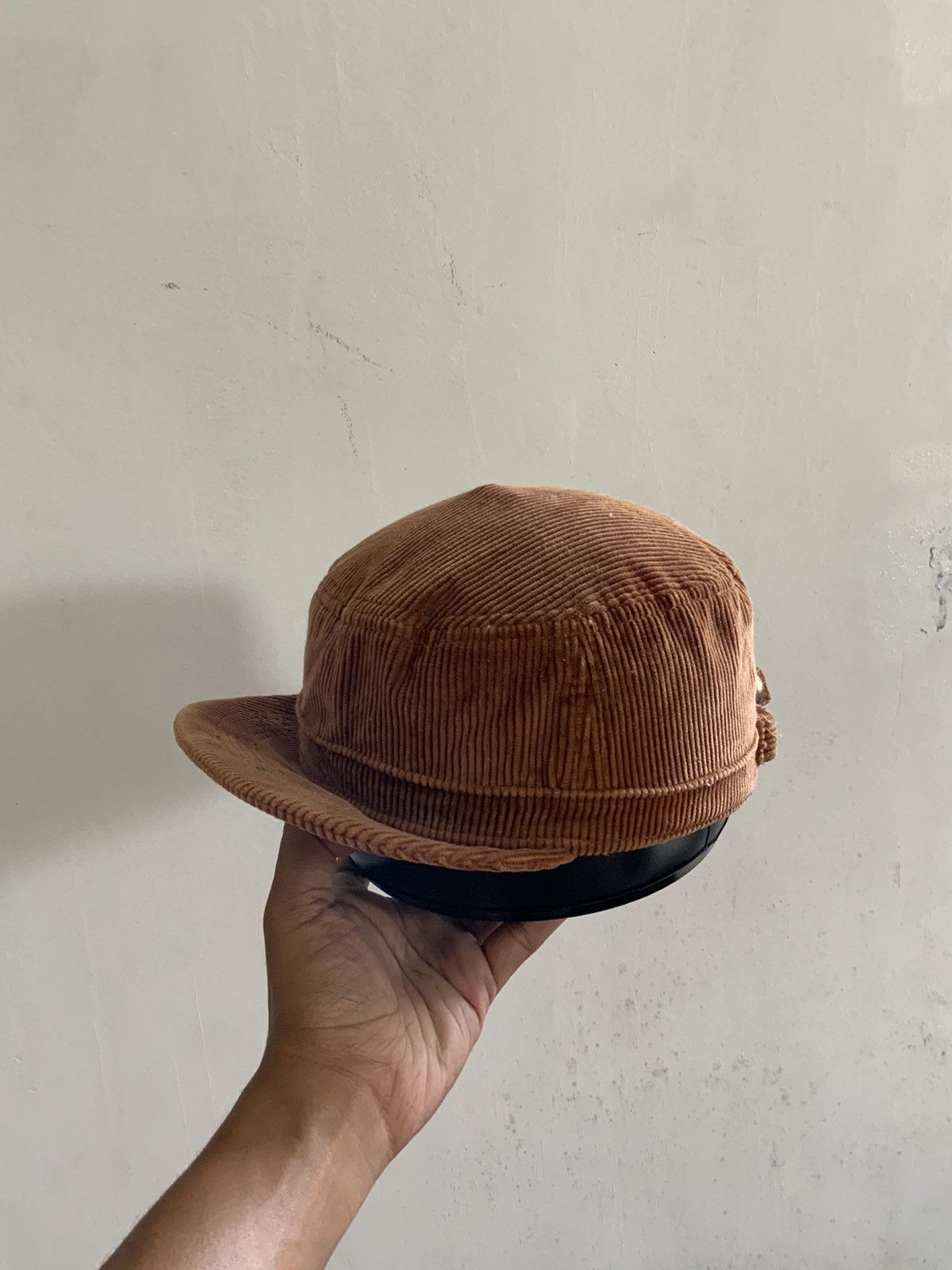 BEAUTY&YOUTH Beauty & Youth Corduroi Hat Size ONE SIZE - 1 Thumbnail