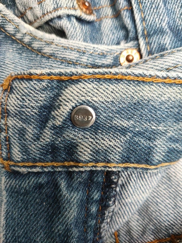 Levi's × Vintage Rare Vintage 1990’s Levi’s 505 Light Blue Wash Denim Jeans Size US 32 / EU 48 - 4 Thumbnail
