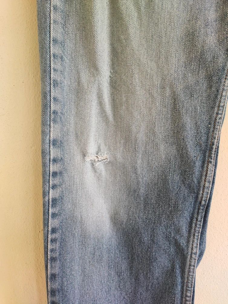 Levi's × Vintage Rare Vintage 1990’s Levi’s 505 Light Blue Wash Denim Jeans Size US 32 / EU 48 - 5 Thumbnail