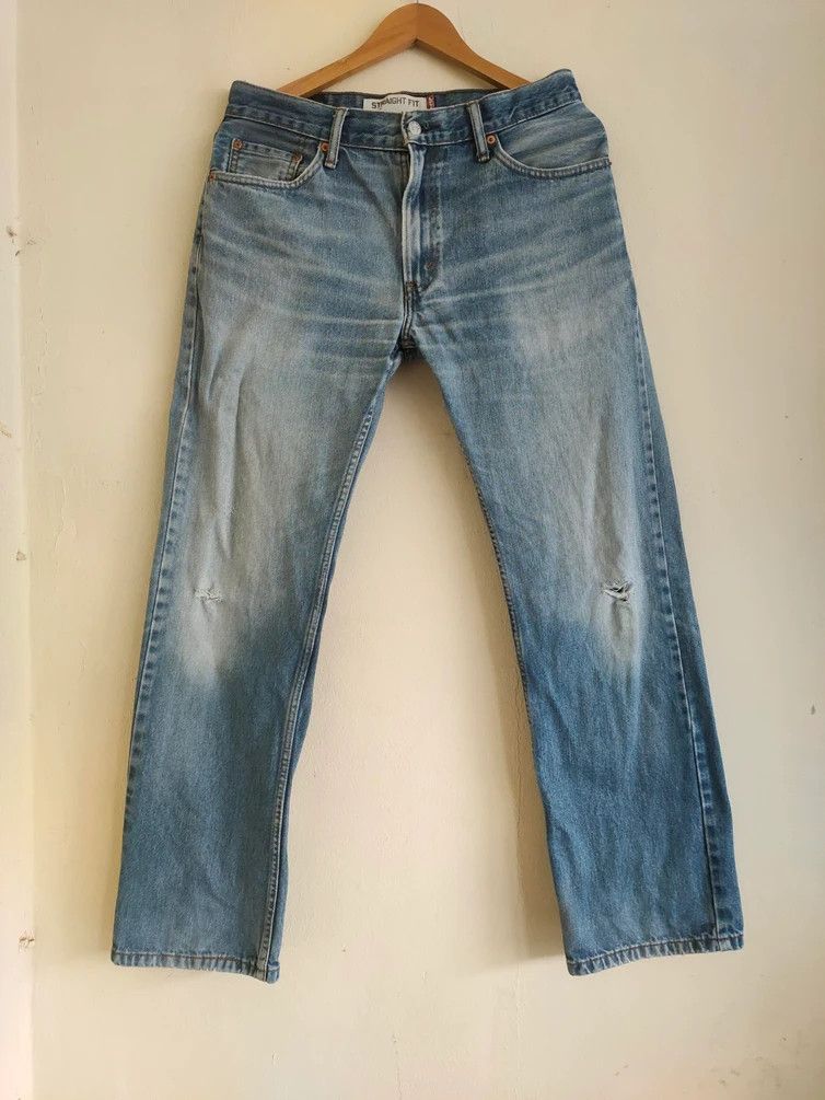 Levi's × Vintage Rare Vintage 1990’s Levi’s 505 Light Blue Wash Denim Jeans Size US 32 / EU 48 - 1 Thumbnail