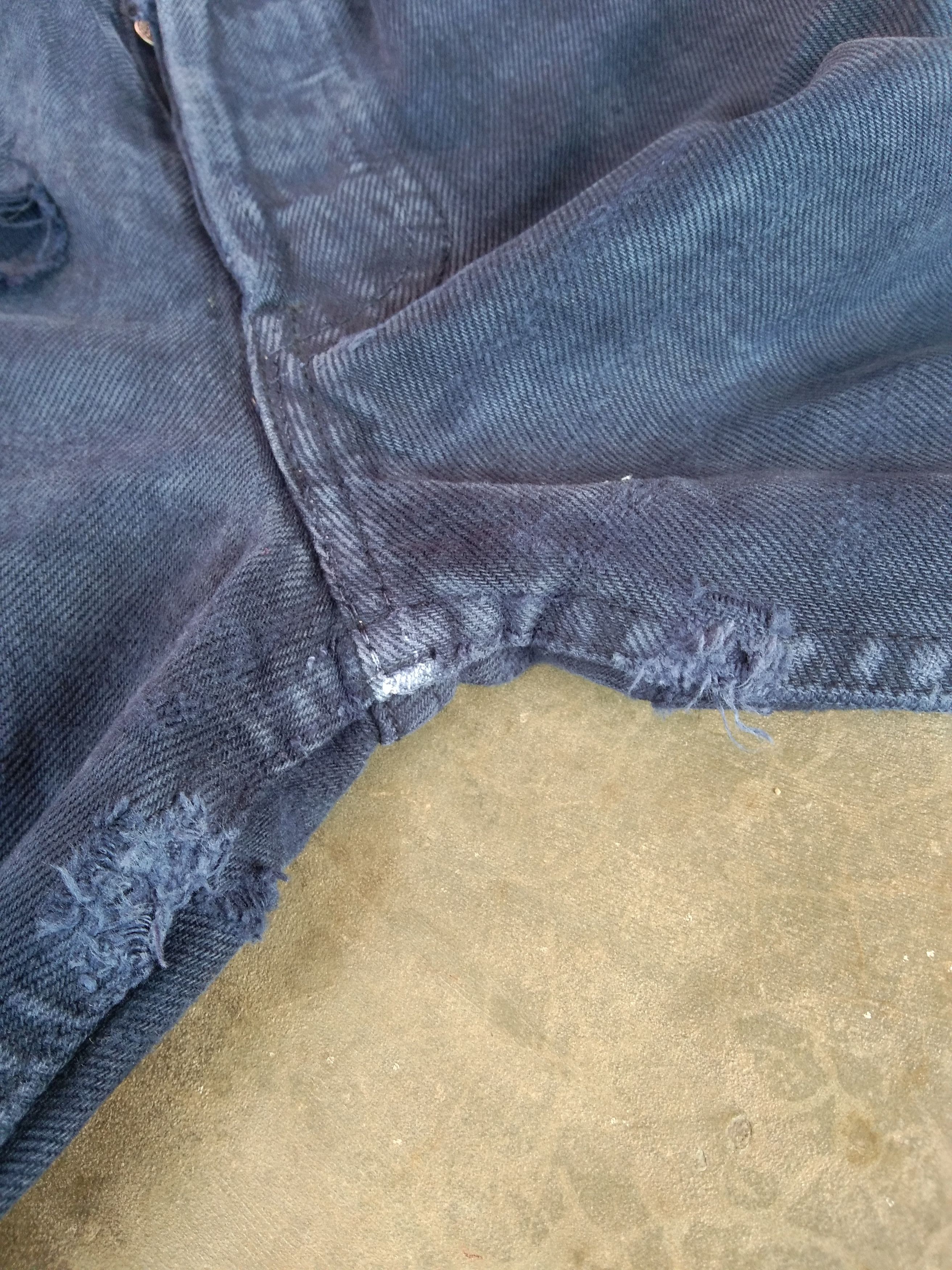 Levi's 90s Vintage Levi's 501 Faded Blue Distressed Jeans 30x30 Size US 30 / EU 46 - 6 Thumbnail