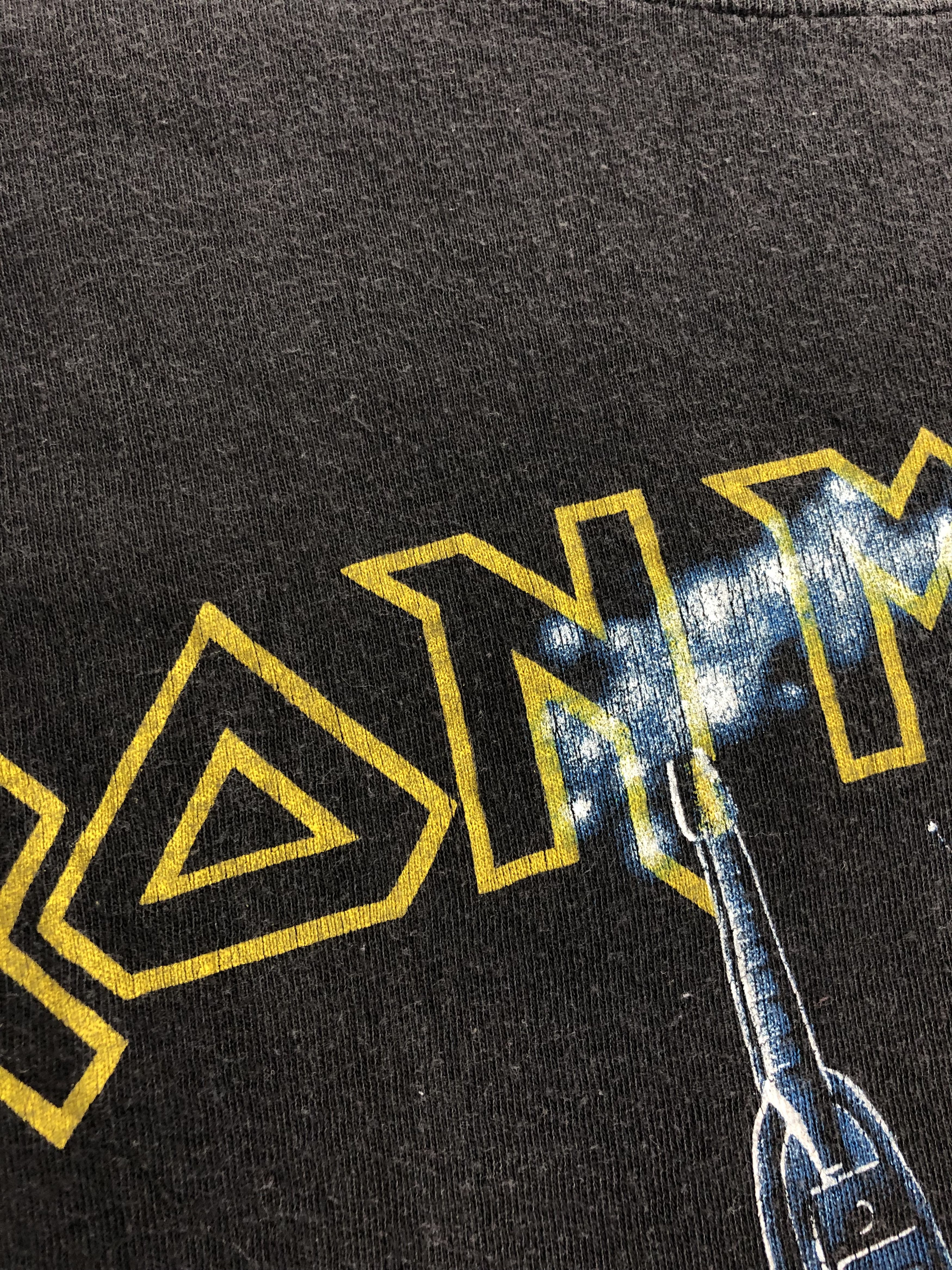 Band Tees Vintage 1986 Iron Maiden (Judas Priest Black Sabbath AC/DC) Size US L / EU 52-54 / 3 - 5 Thumbnail