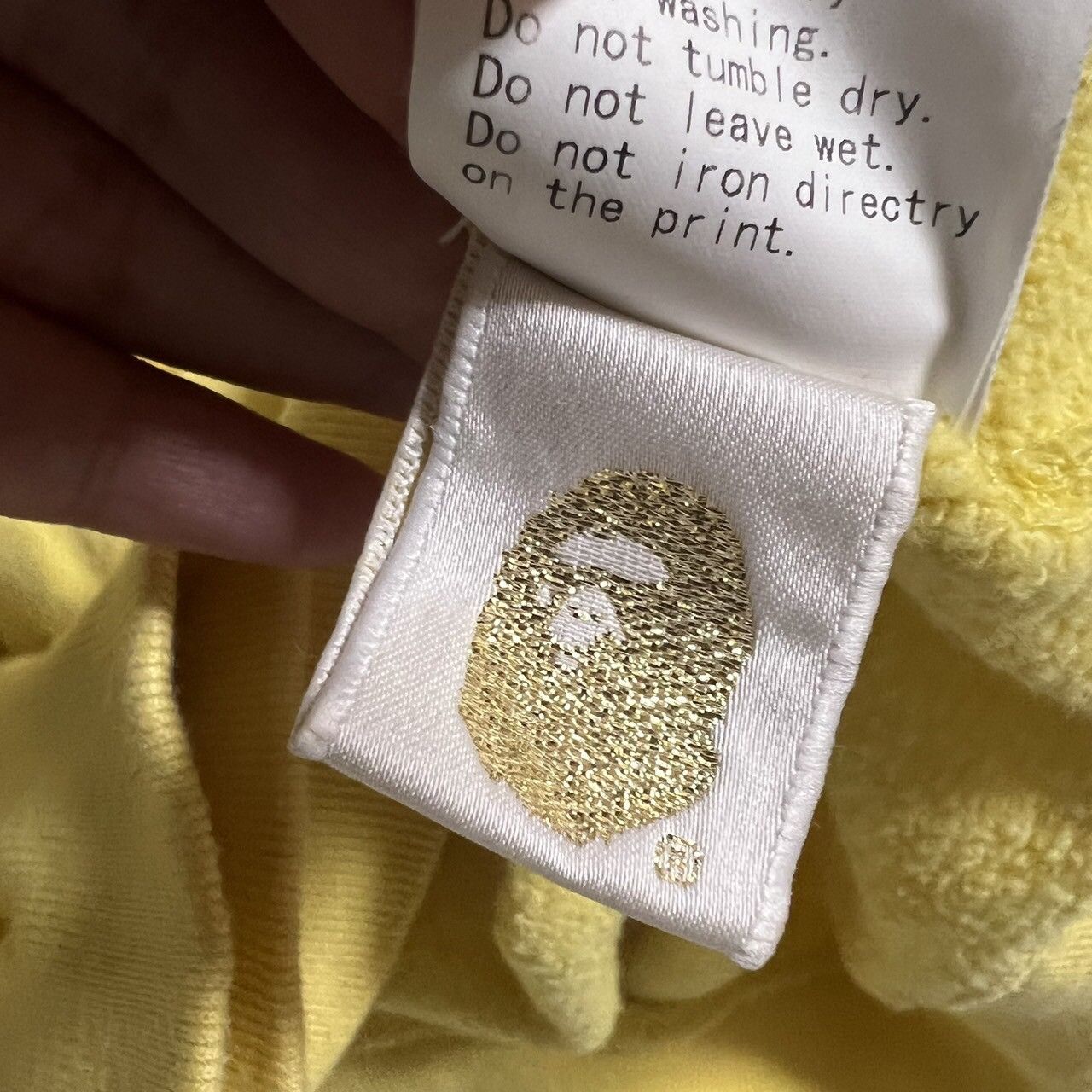 Bape BAPE pullover Hoodie yellow Size US XL / EU 56 / 4 - 6 Thumbnail