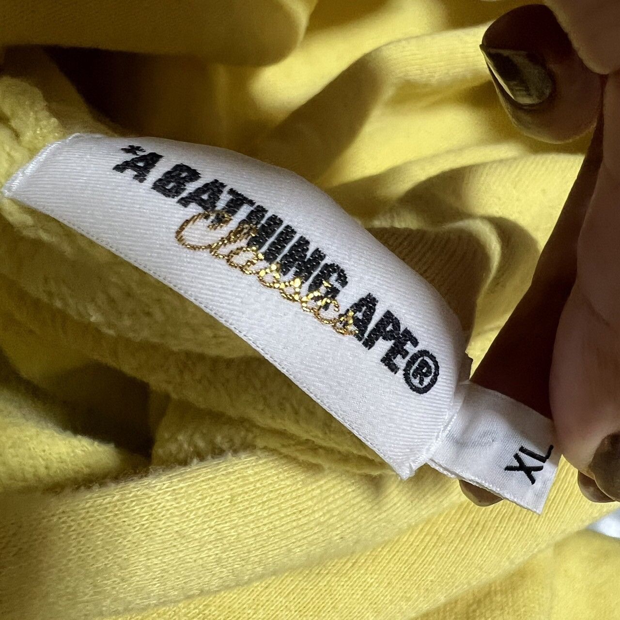 Bape BAPE pullover Hoodie yellow Size US XL / EU 56 / 4 - 3 Thumbnail
