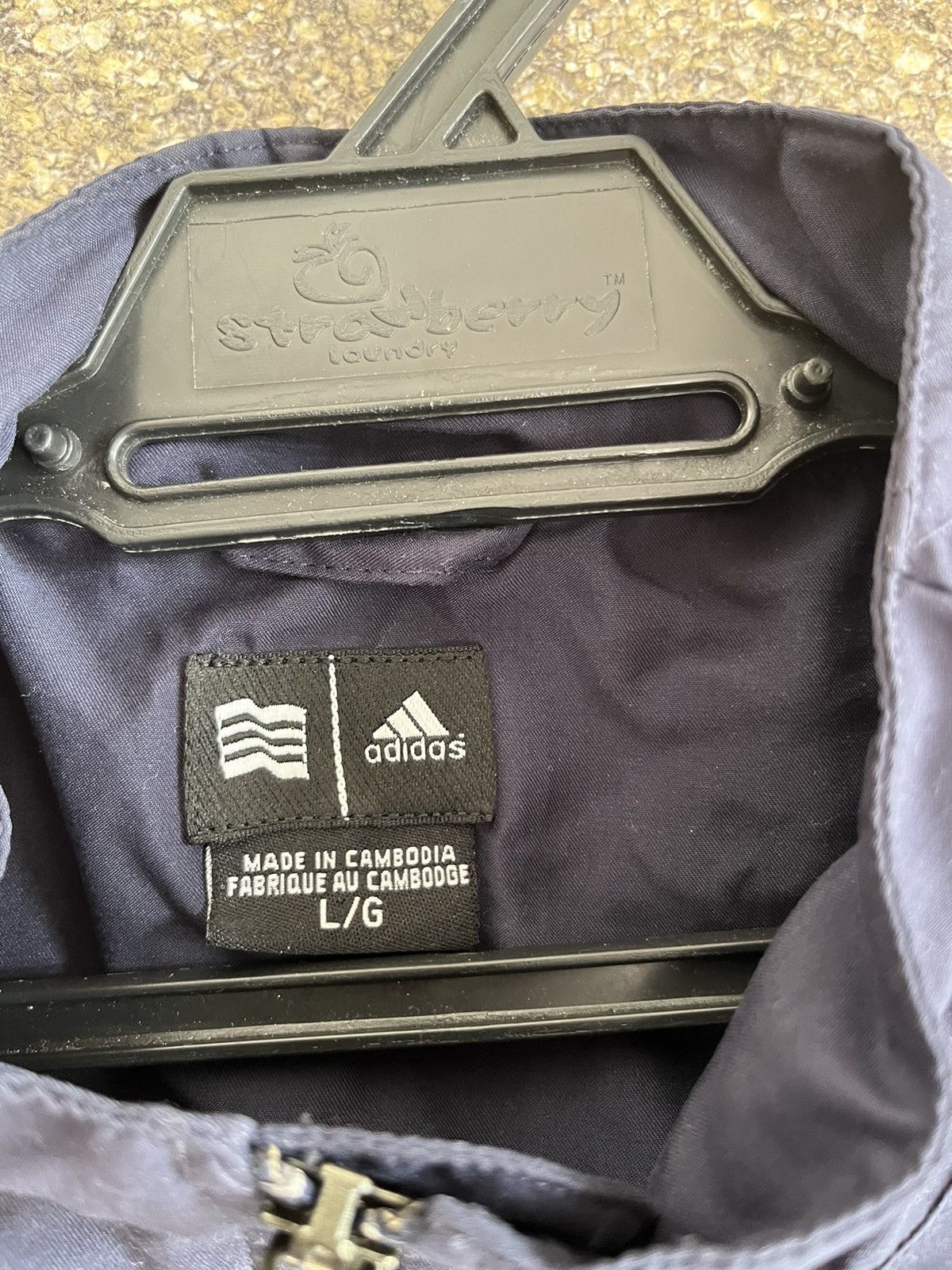 Other Adidas jc7 Size US L / EU 52-54 / 3 - 4 Thumbnail