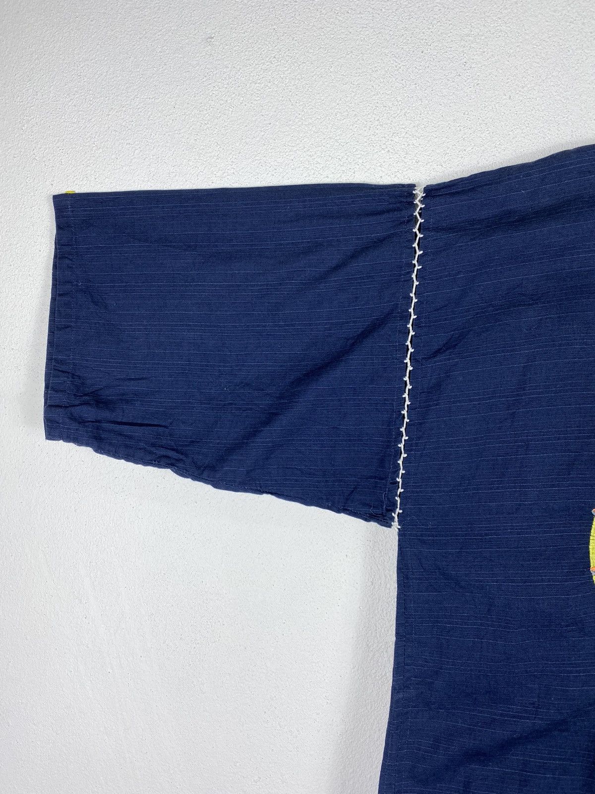 Japanese Brand Embroidered Kimono Style Nice Design Size US L / EU 52-54 / 3 - 8 Thumbnail