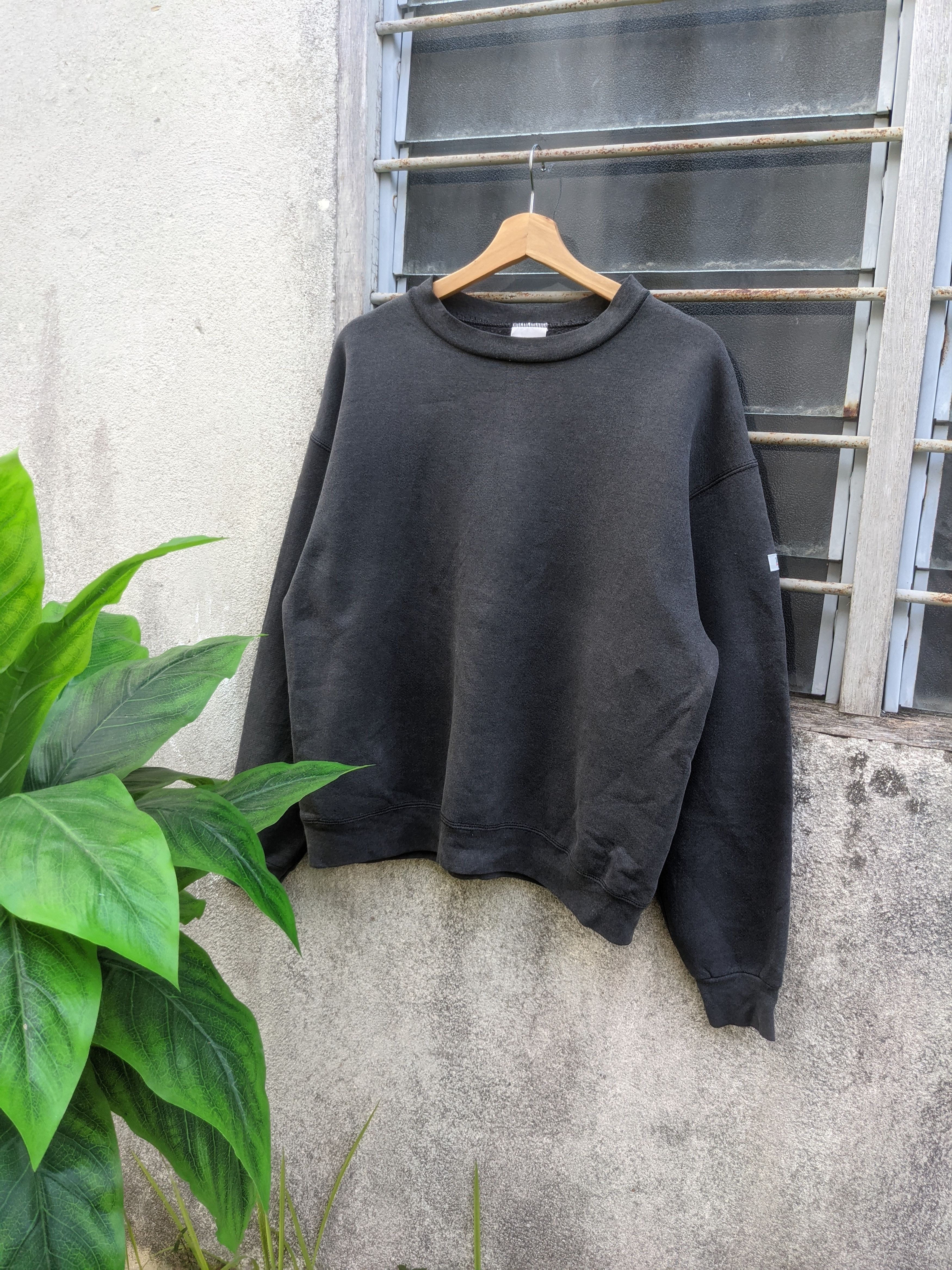 Edwin × Vintage Vintage Edwin Crewneck Sweatshirt Size US L / EU 52-54 / 3 - 1 Thumbnail