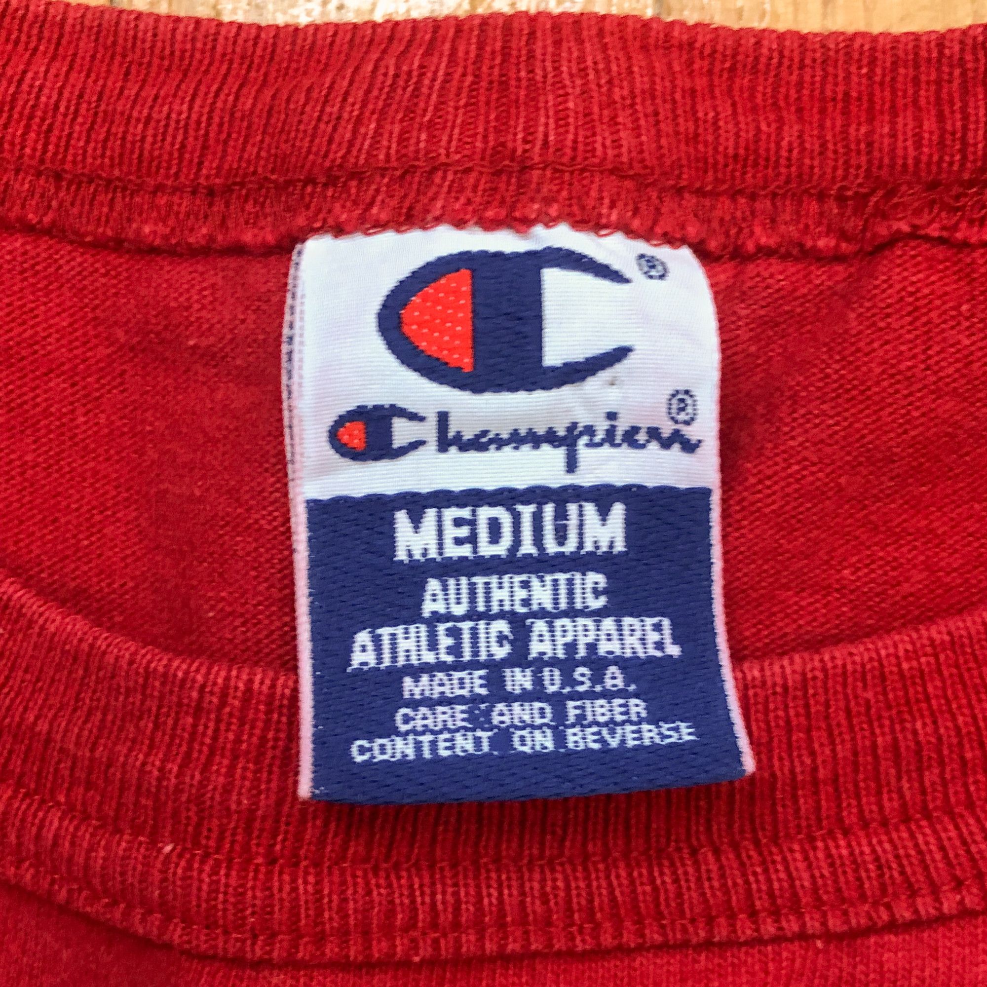 Champion × Vintage 90s Single Stitch Boxy Red Champion T-Shirt Size US M / EU 48-50 / 2 - 3 Thumbnail