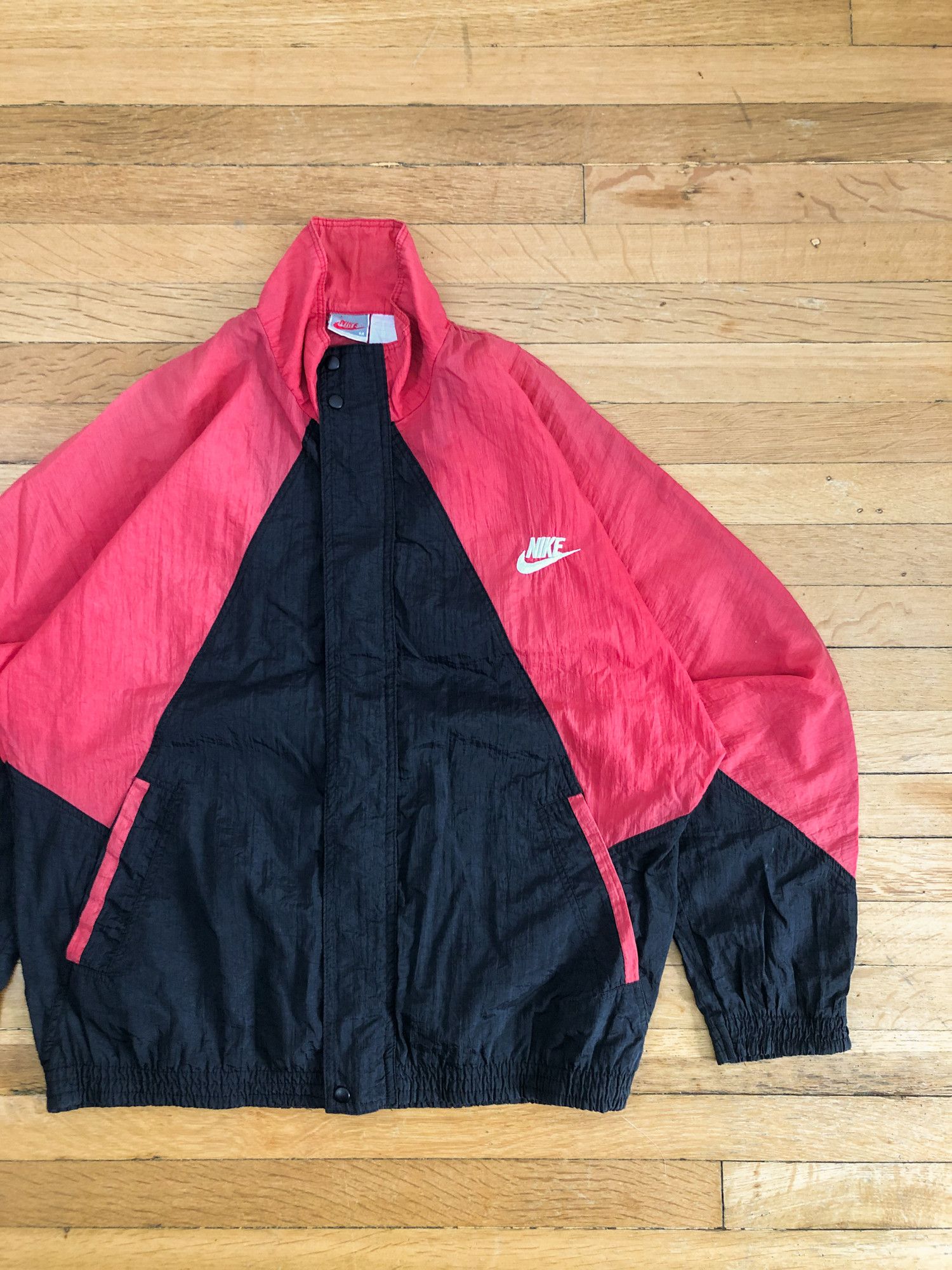 Nike × Vintage 90s Nike Boxy Faded Windbreaker Light Jacket Size US M / EU 48-50 / 2 - 1 Thumbnail