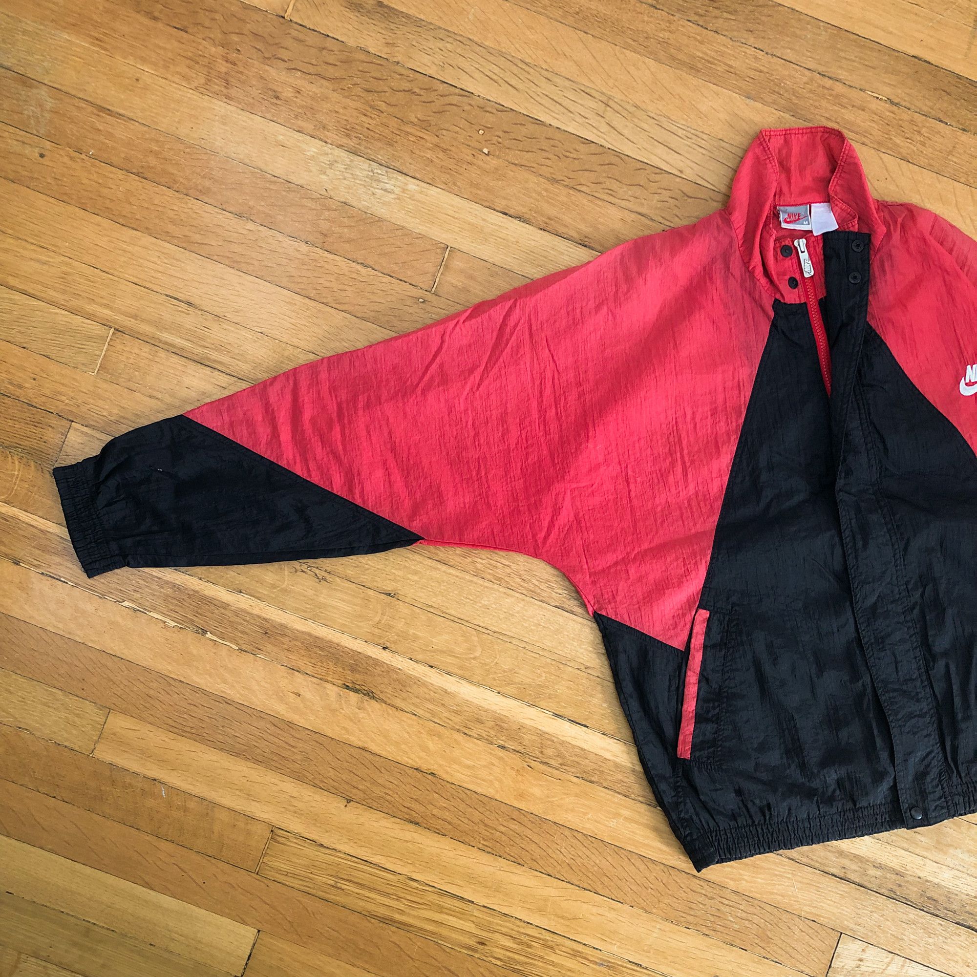 Nike × Vintage 90s Nike Boxy Faded Windbreaker Light Jacket Size US M / EU 48-50 / 2 - 4 Thumbnail