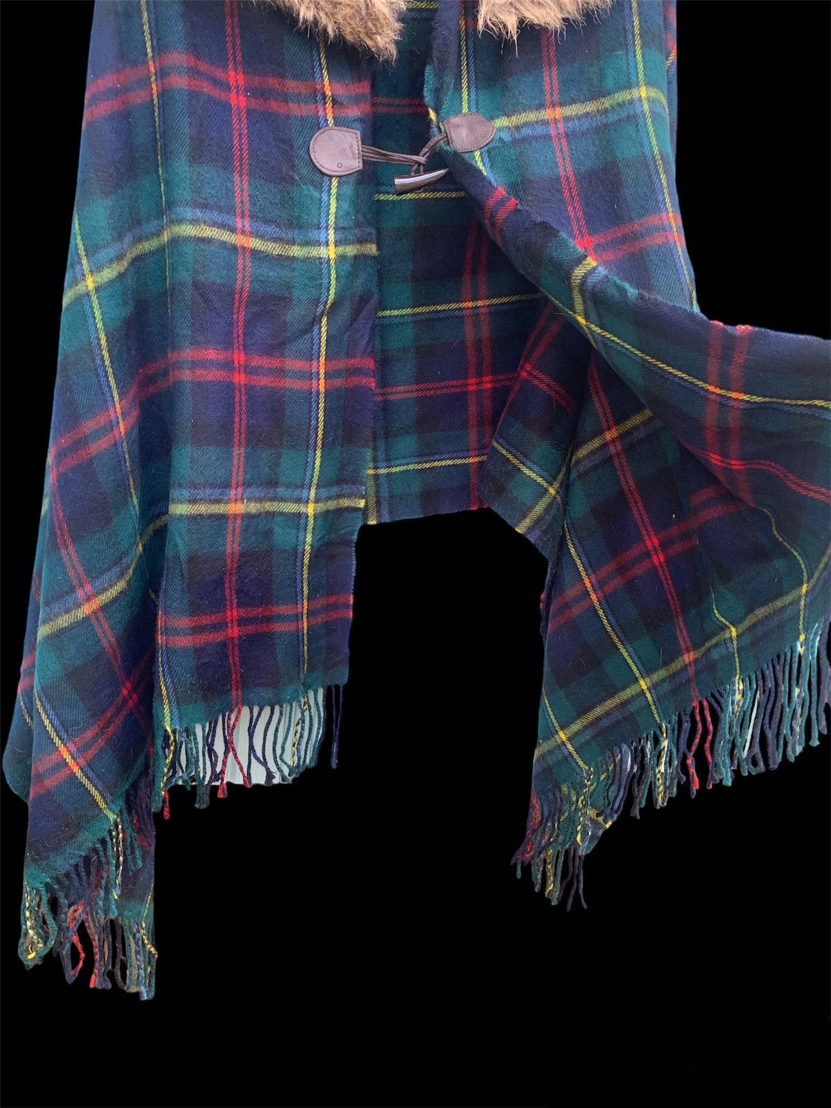 Japanese Brand PONCHO HOODIE Size ONE SIZE - 2 Thumbnail