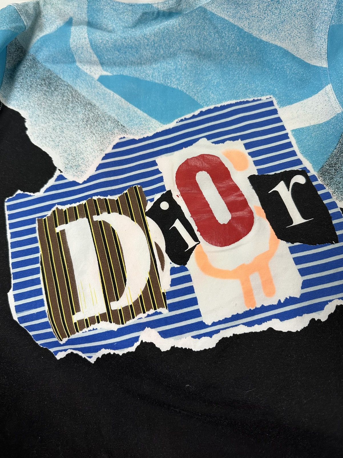 Dior CHRISTIAN DIOR Spring Summer 2003 Graffiti Print T-Shirt Size M / US 6-8 / IT 42-44 - 4 Thumbnail