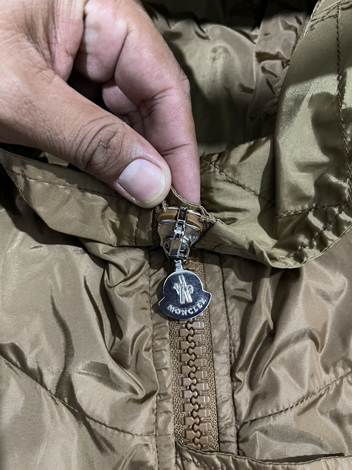 Moncler Moncler Pistache Giubbotto High-Collar Parka With Hooded Size S / US 4 / IT 40 - 14 Thumbnail