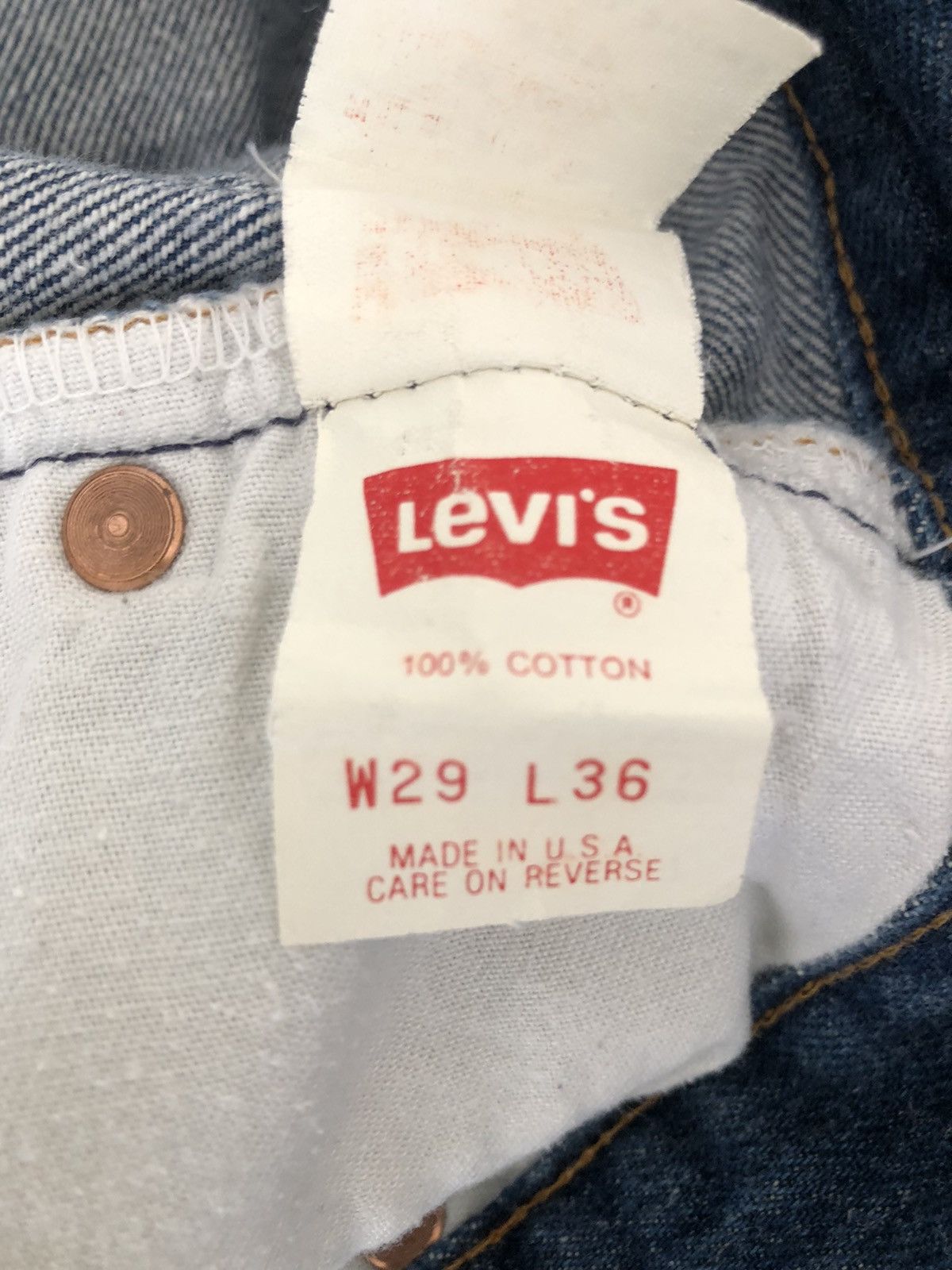 Levi's Vintage 1992 Levi’s 501 Jeans Ripped Off Hem Short Denim Size US 29 - 13 Thumbnail
