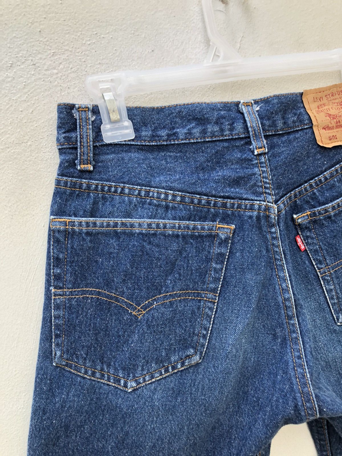 Levi's Vintage 1992 Levi’s 501 Jeans Ripped Off Hem Short Denim Size US 29 - 8 Thumbnail