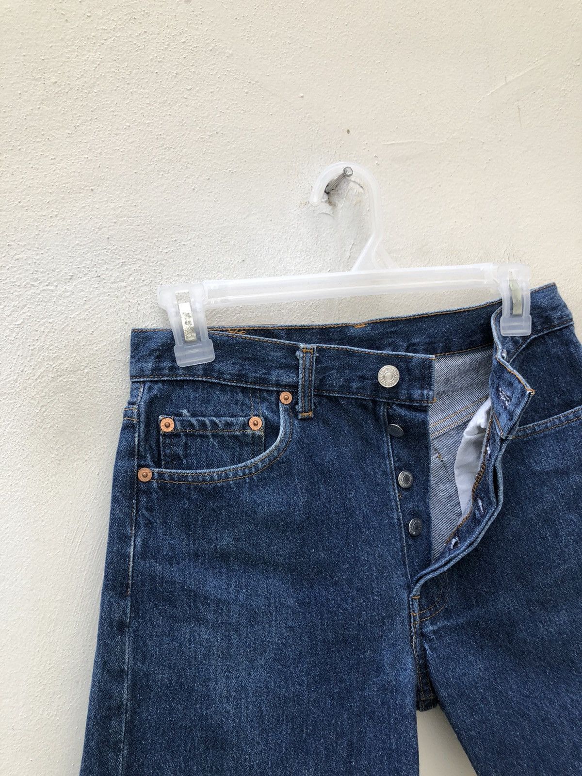 Levi's Vintage 1992 Levi’s 501 Jeans Ripped Off Hem Short Denim Size US 29 - 3 Thumbnail