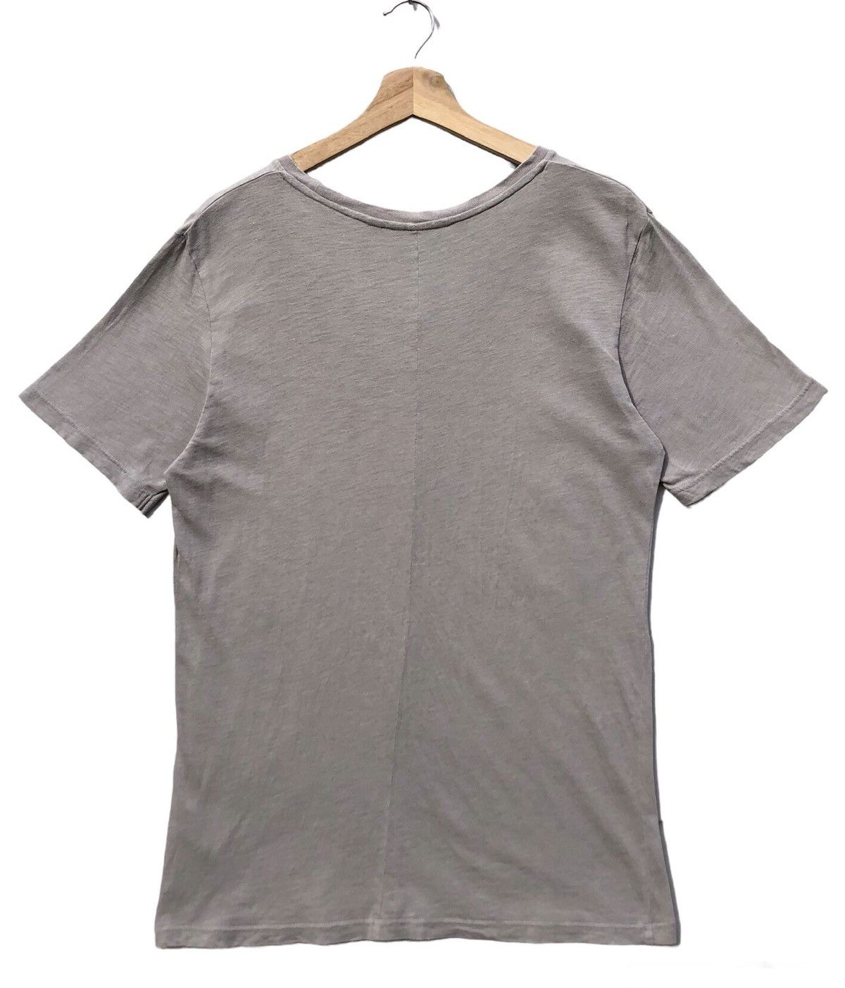 Undercover × Uniqlo RARE🔥 Undercover Uniqlo Shirt Size US L / EU 52-54 / 3 - 2 Thumbnail